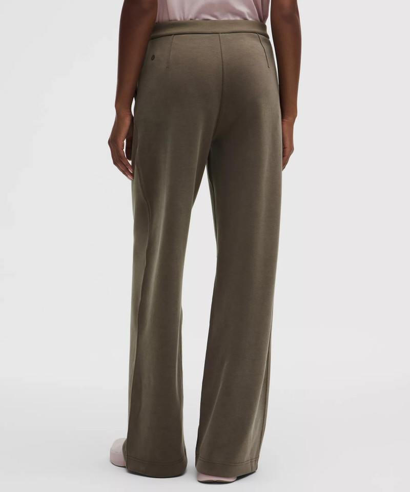 Softstreme Pintuck High-Rise Wide-Leg Pant *Regular 3