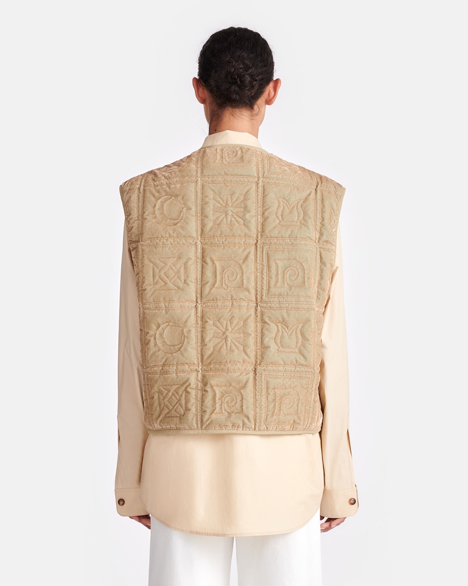 Quilted Tech-Velvet Gilet - 4