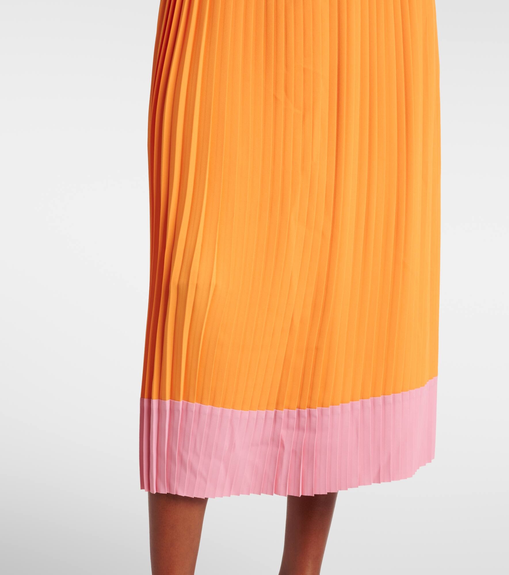 Colorblocked pleated midi skirt - 5