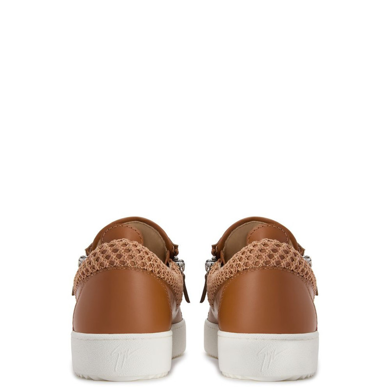 Giuseppe Zanotti Frankie outlook