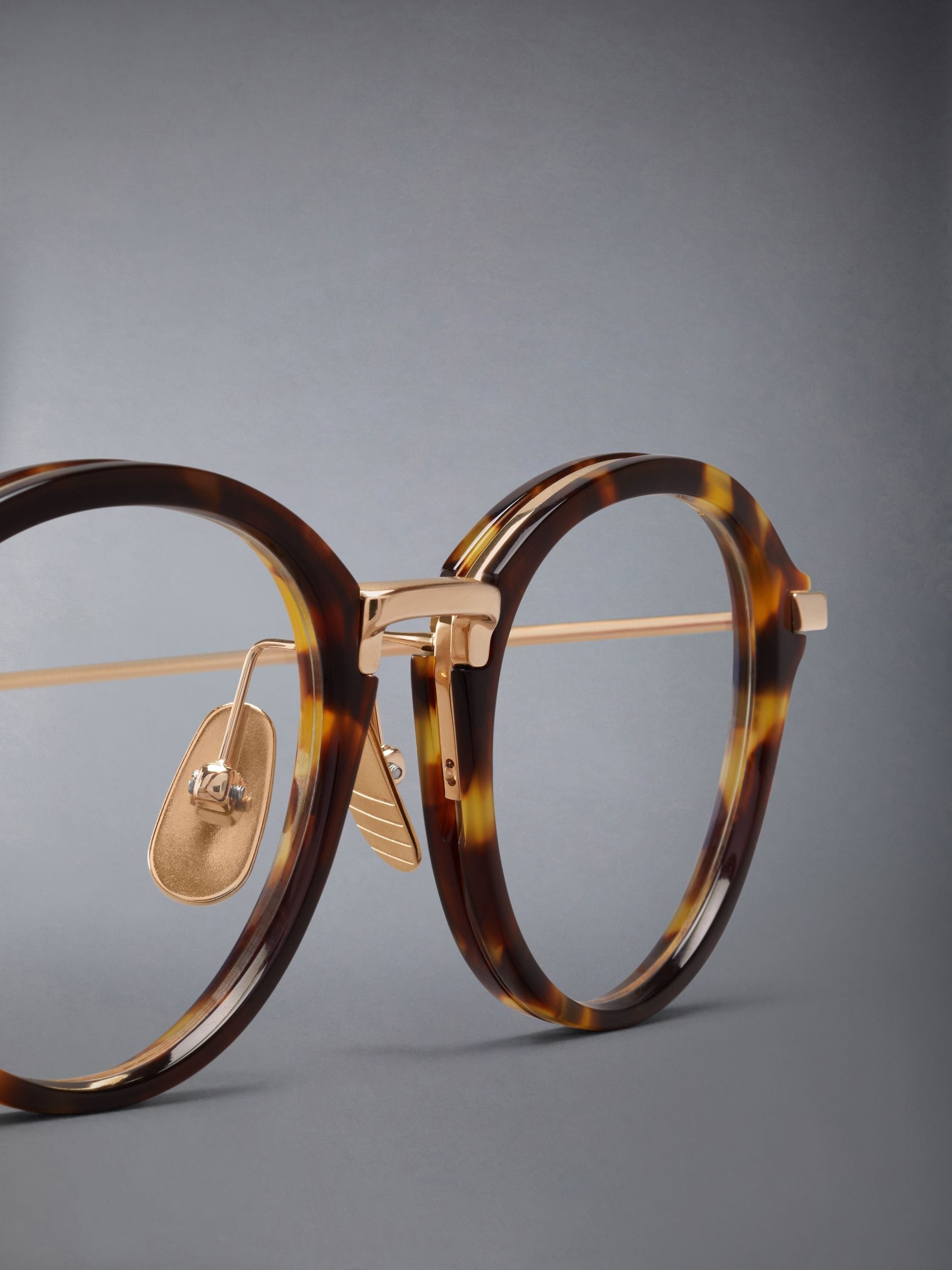 Thom Browne Tortoise Acetate And Titanium Round Eyeglasses | REVERSIBLE