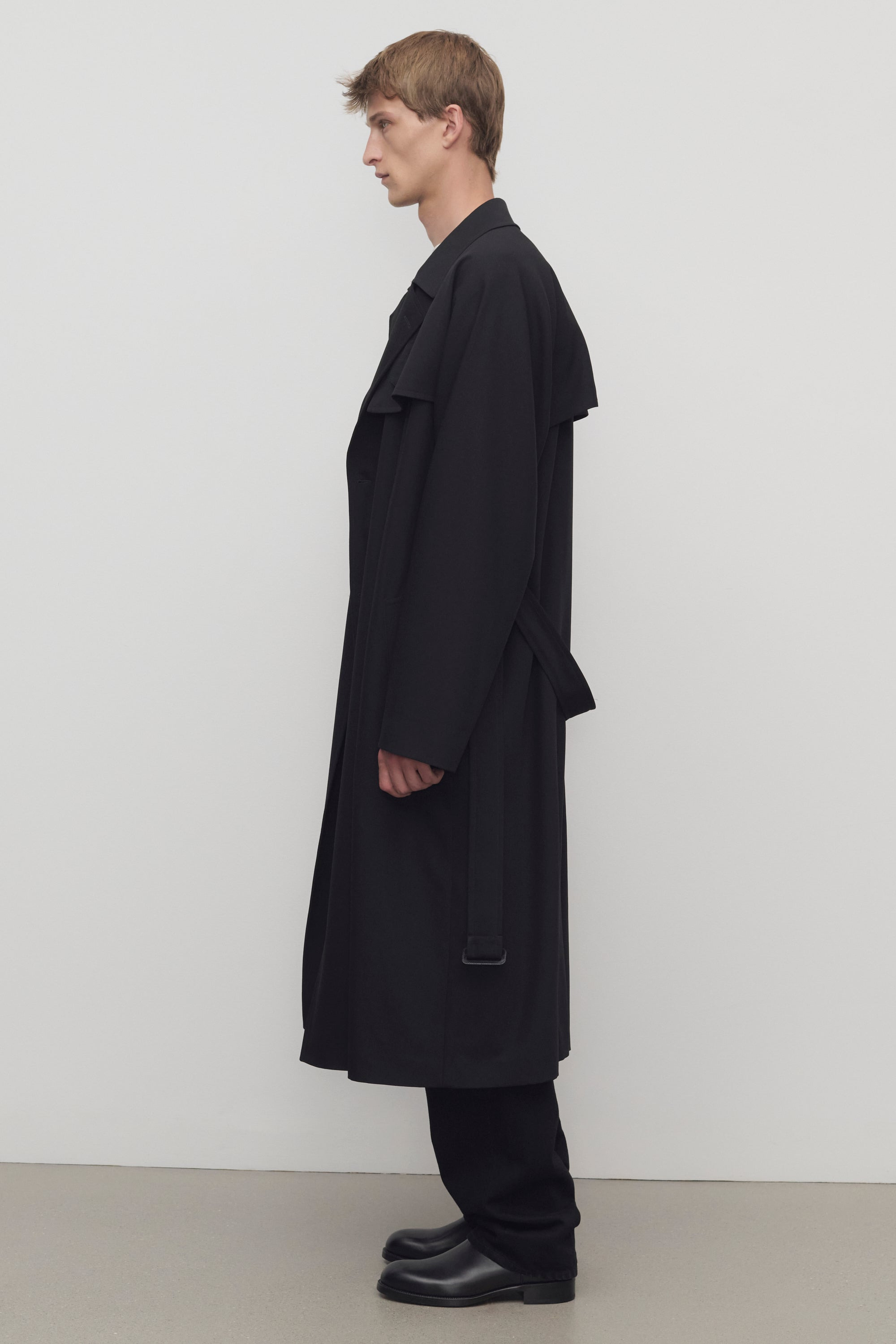 Finnian Coat in Virgin Wool - 5