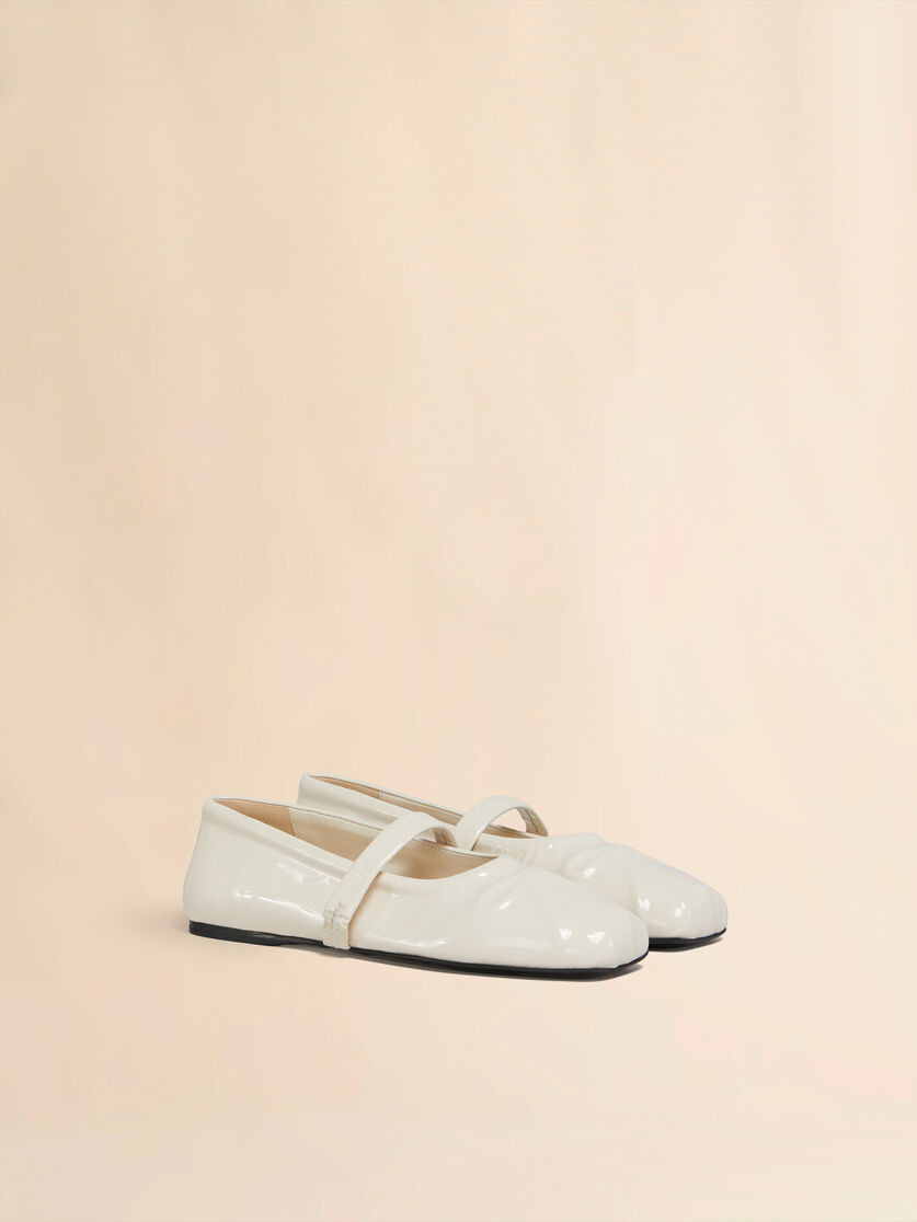 WHITE PATENT LEATHER MARY JANE - 2