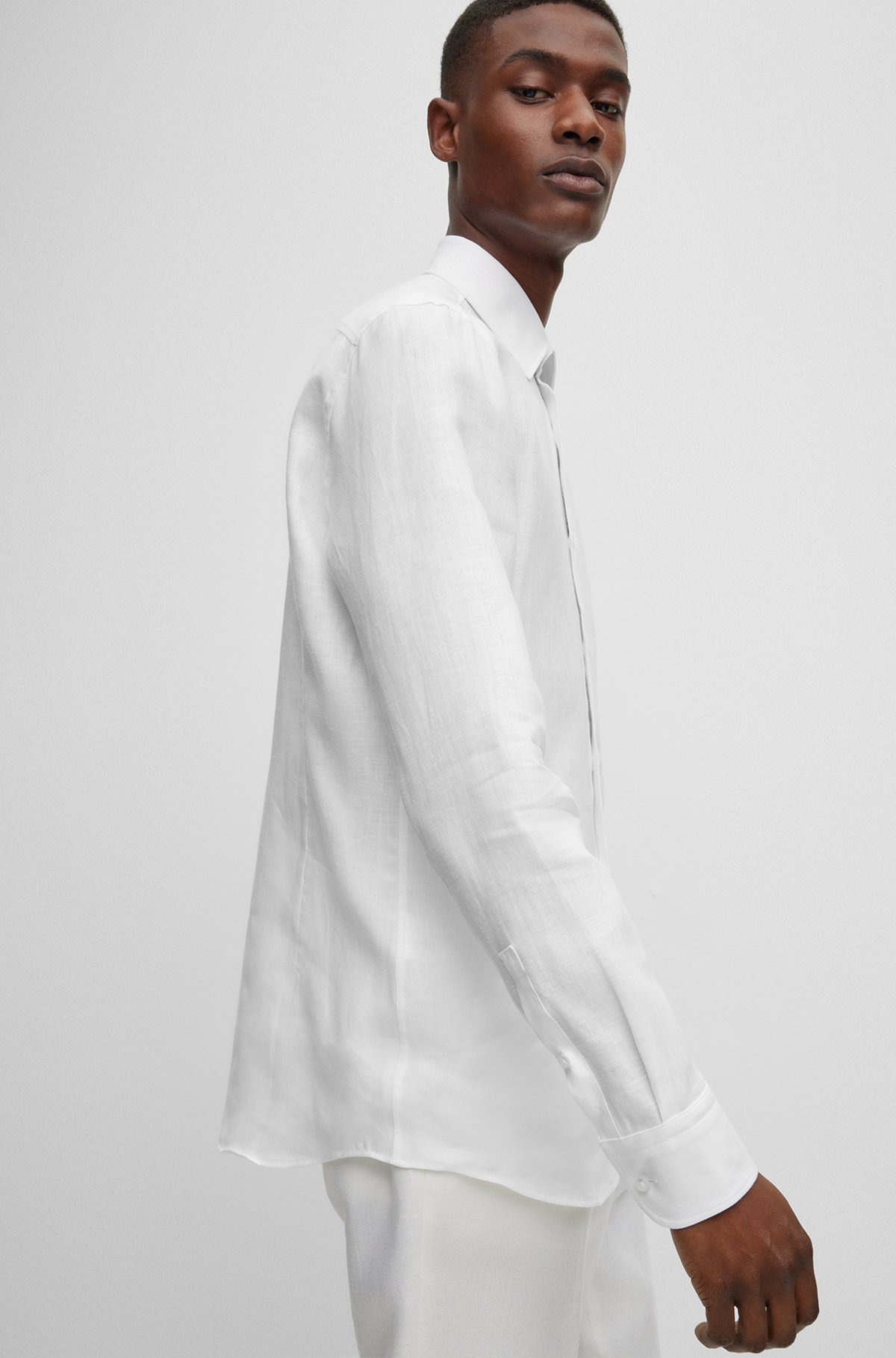 SLIM-FIT SHIRT IN ITALIAN-MADE LINEN - 6