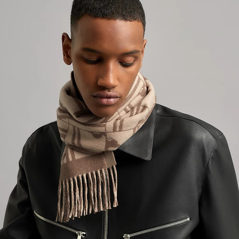 Brides de Gala en Desordre muffler 1