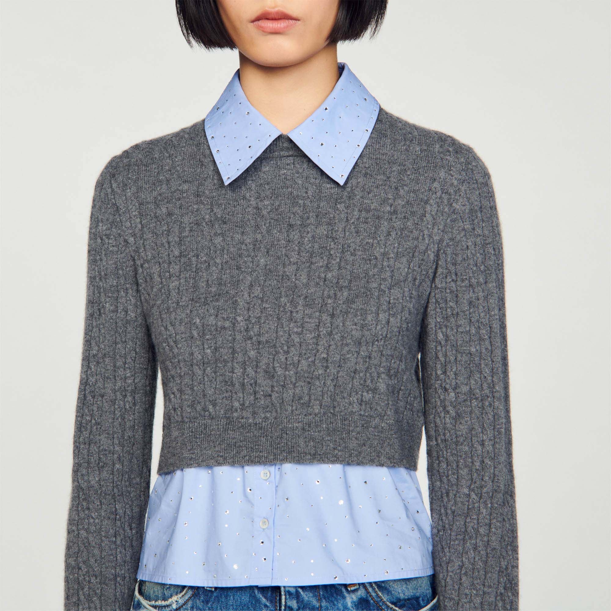 CROPPED CABLE KNIT SWEATER - 4