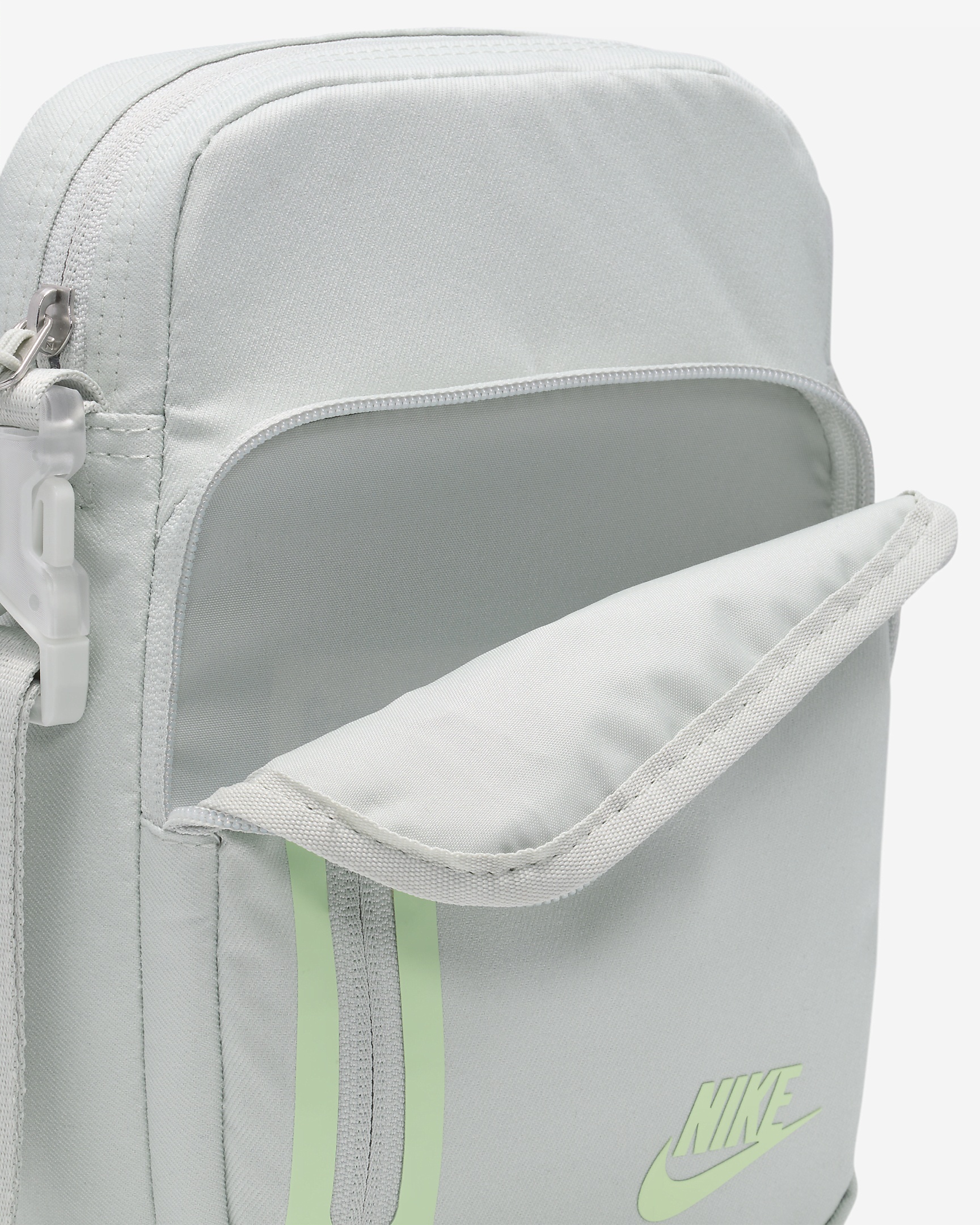 Nike Elemental Premium Crossbody Bag (4L) - 7
