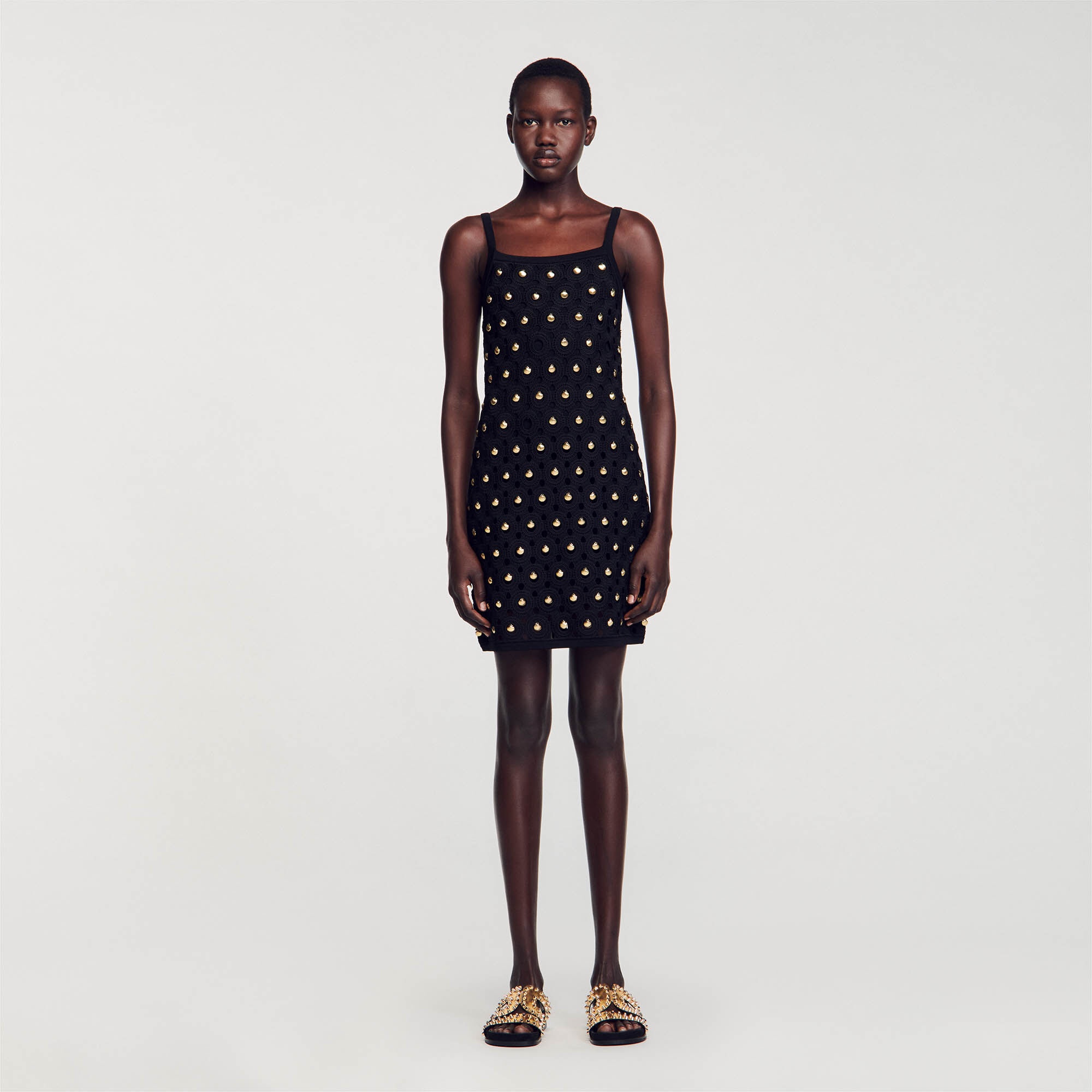 SHORT DRESS WITH SHELL PENDANTS - 3