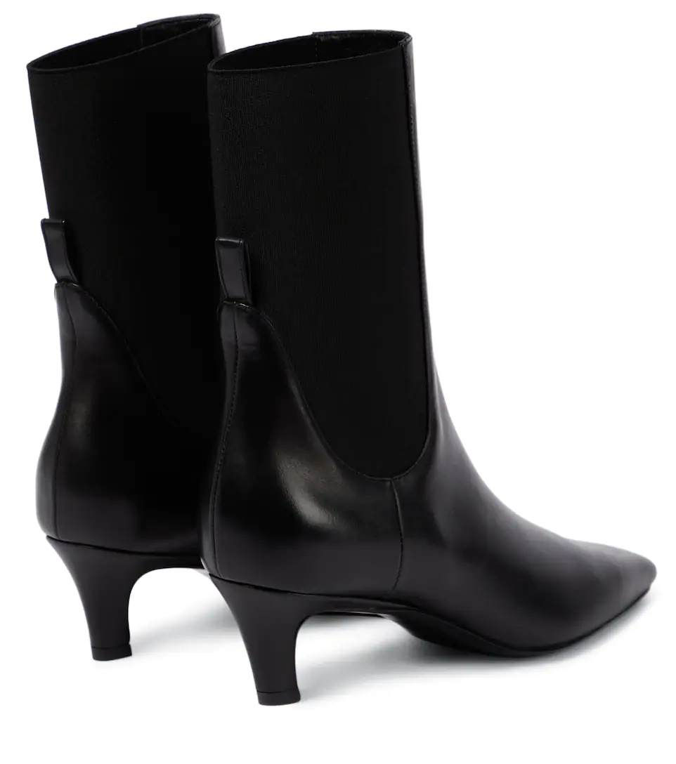 Leather ankle boots - 3