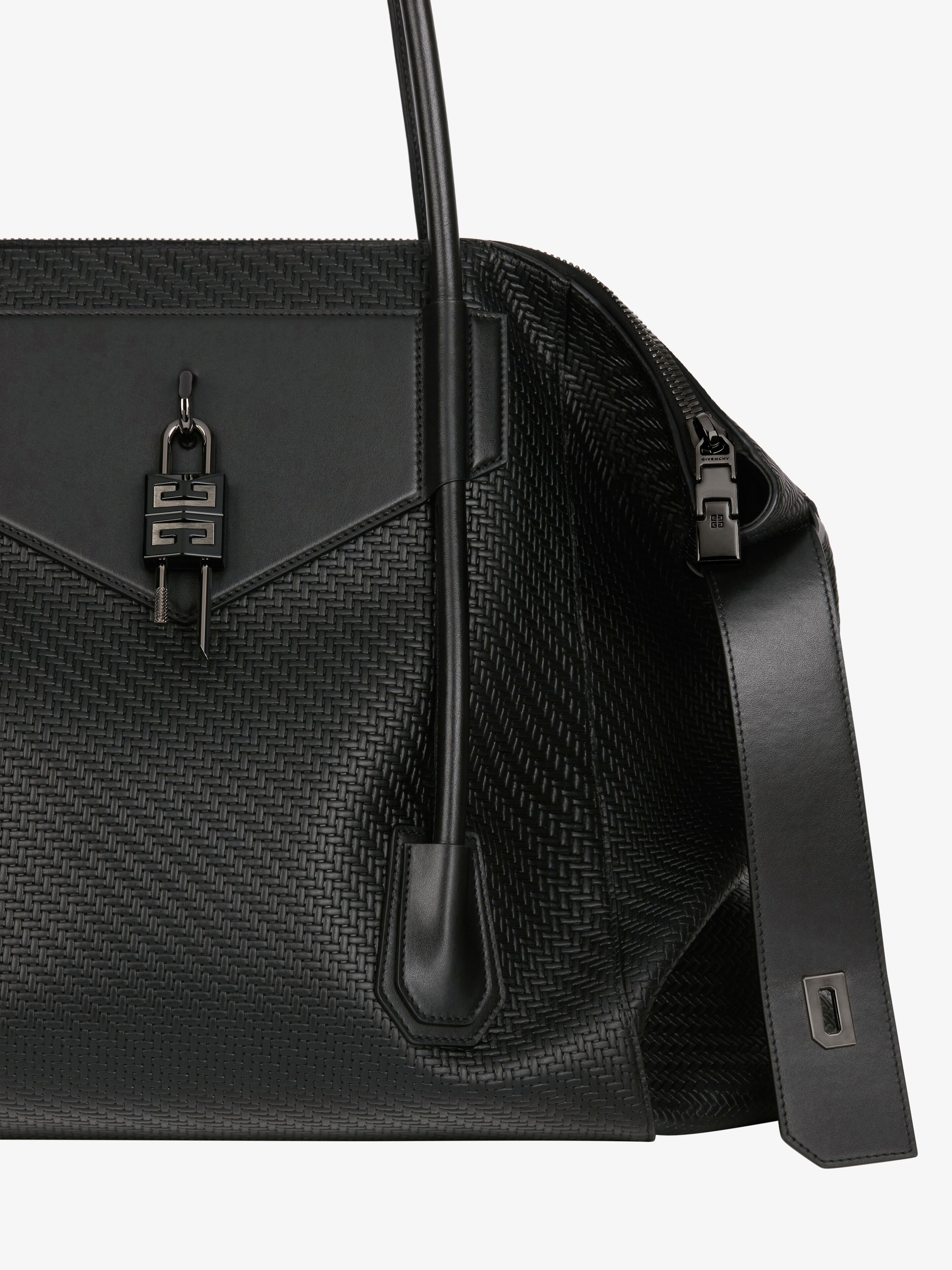 LARGE ANTIGONA LOCK SOFT BAG IN BRAIDED-EFFECT LEATHER - 6