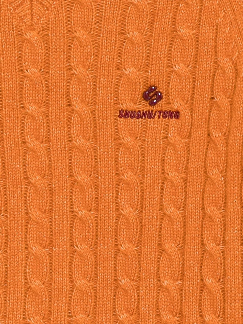 logo-embroidered top 3