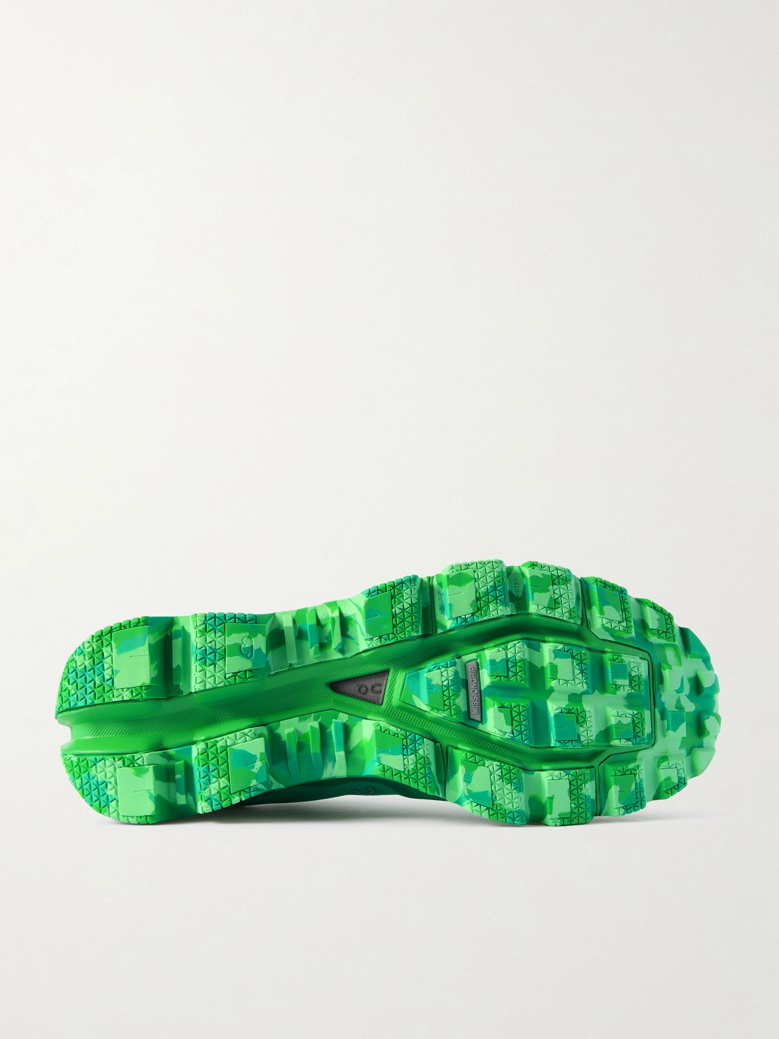 + ON Cloudventure 2.0 Rubber-Trimmed Mesh Sneakers Green - 3