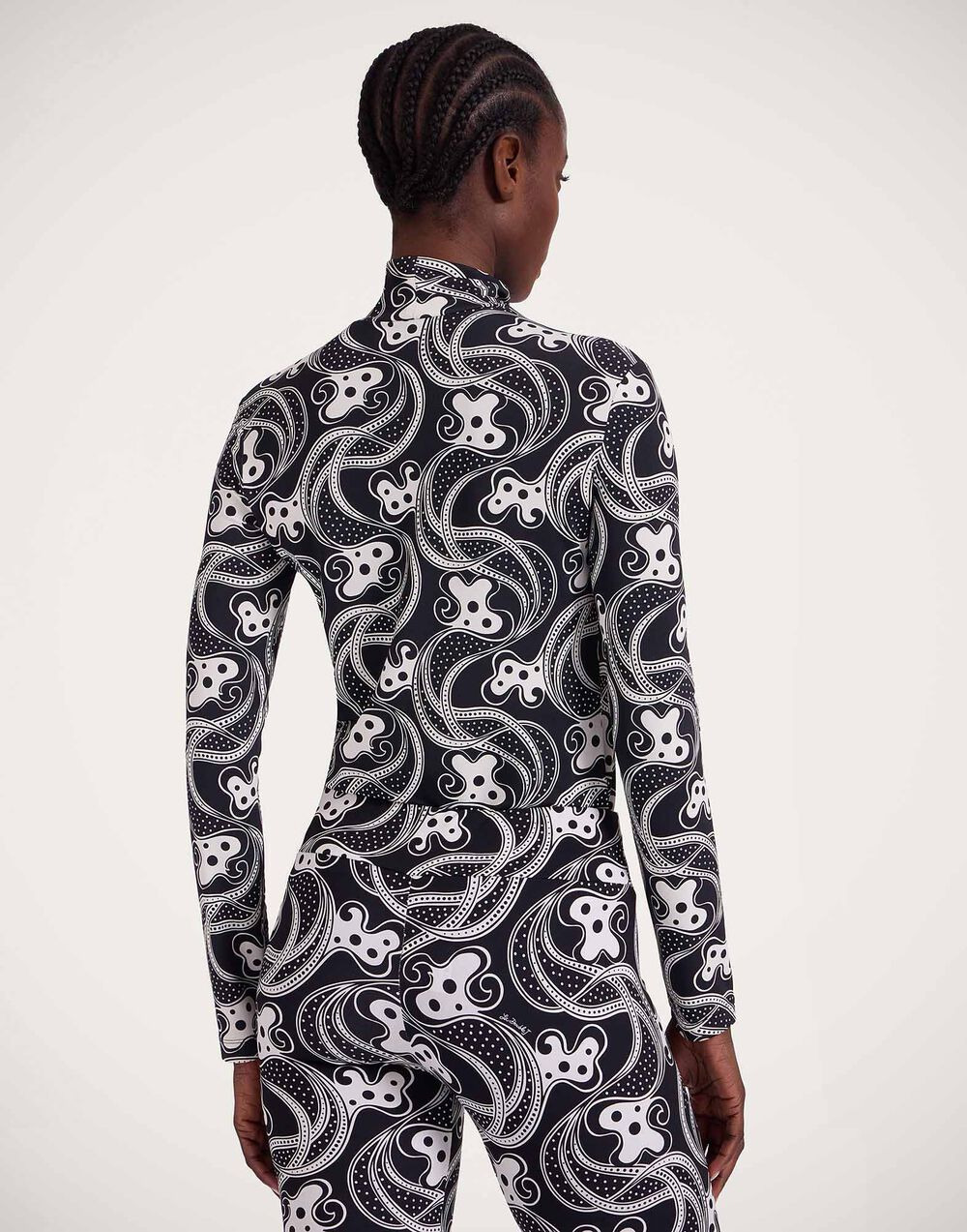 Turtleneck - 6