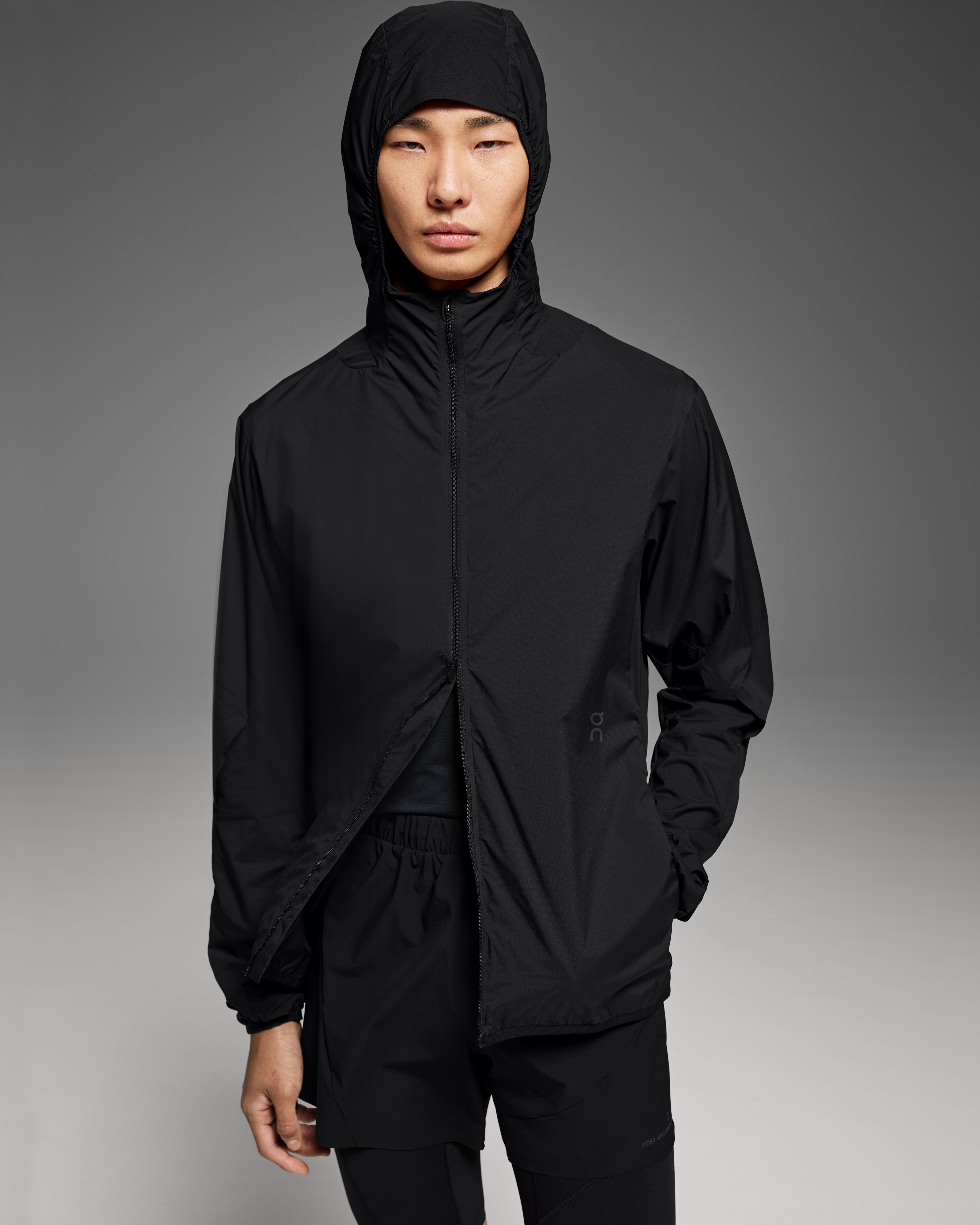 On Running Jacket (PAF) 1 U Black（オン ランニングジャケット