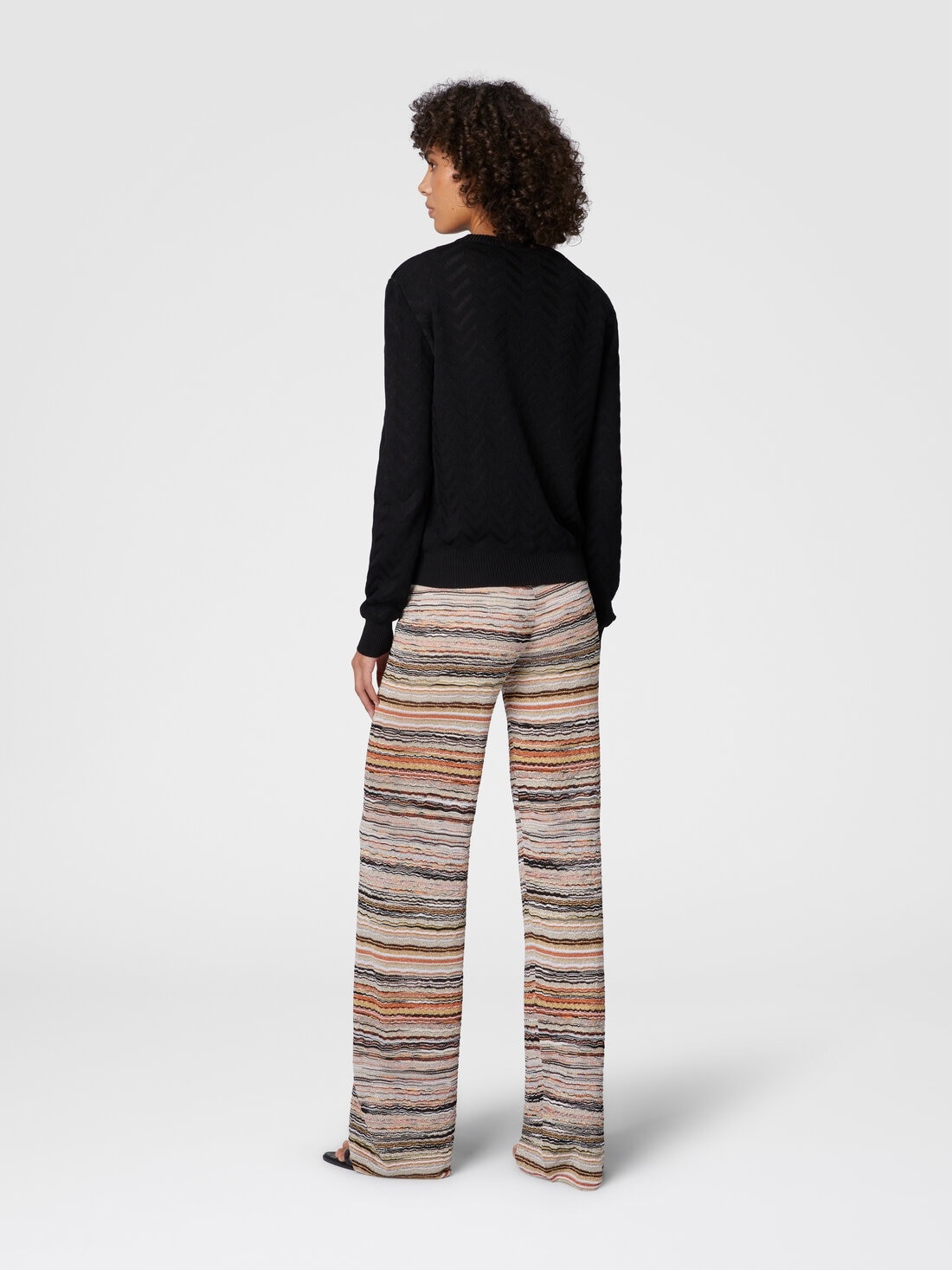 Tone-on-tone chevron crewneck sweater - 3