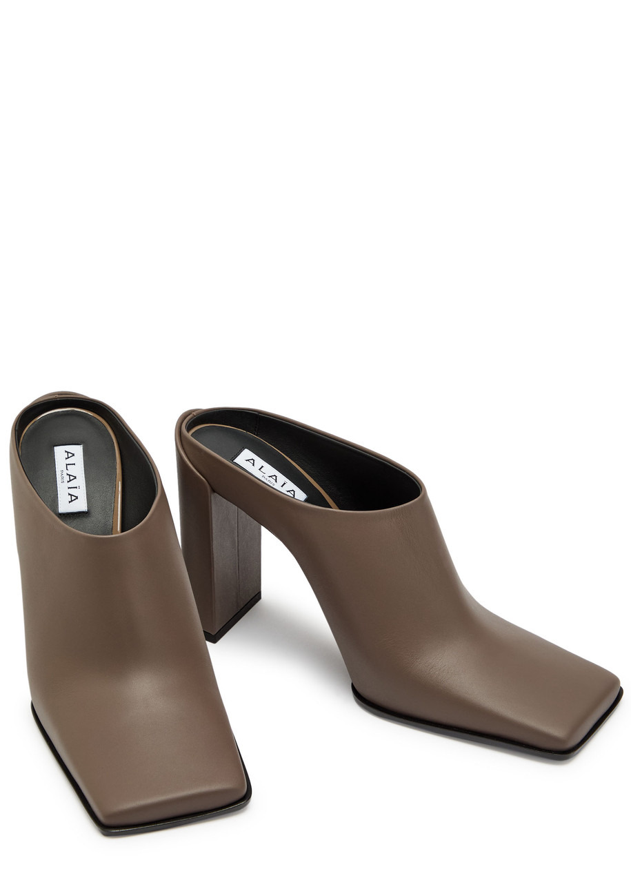 Alaïa Square toe Leather Mules - 3