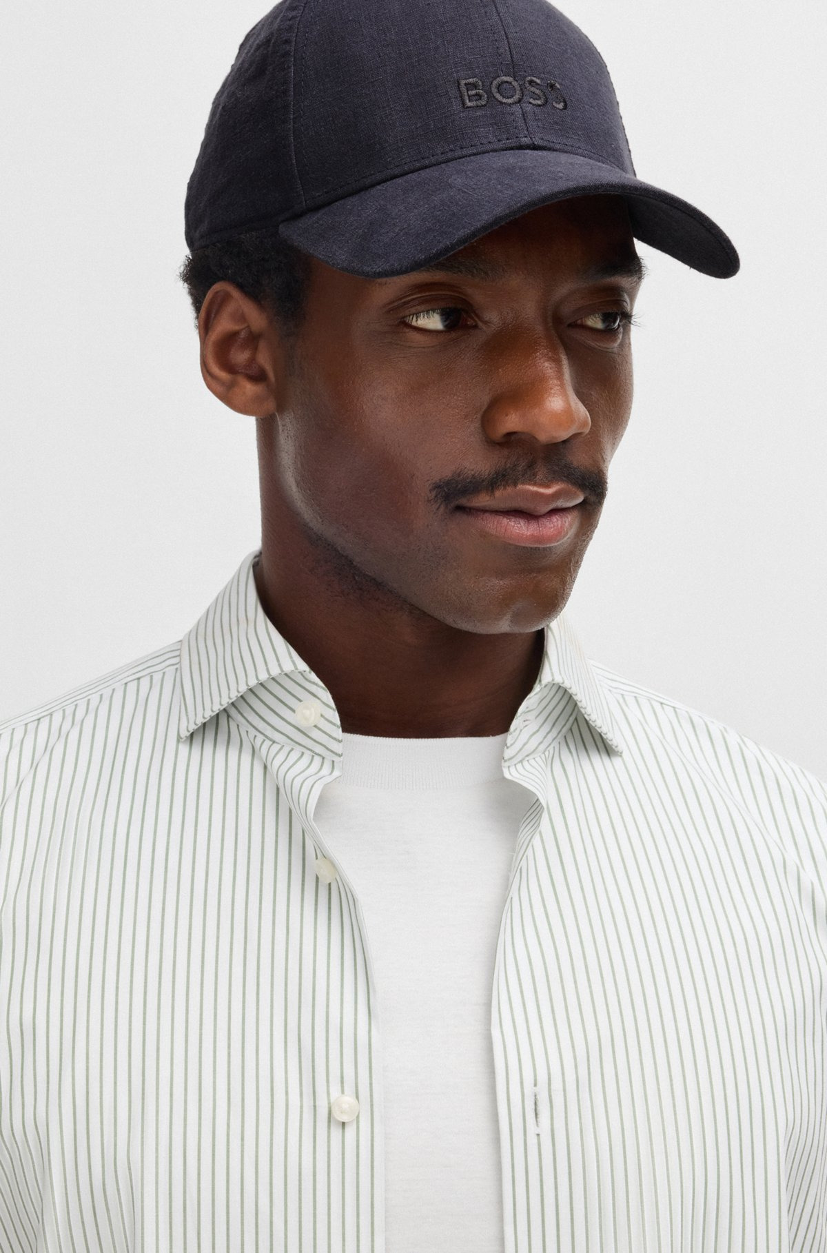 LINEN CAP WITH EMBROIDERED LOGO - 4