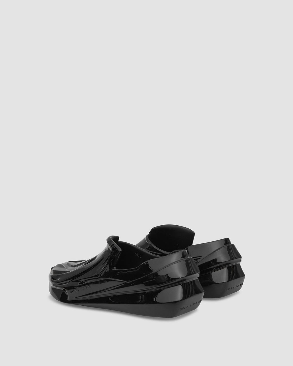MONO SLIP ON SHINY BLACK - 4