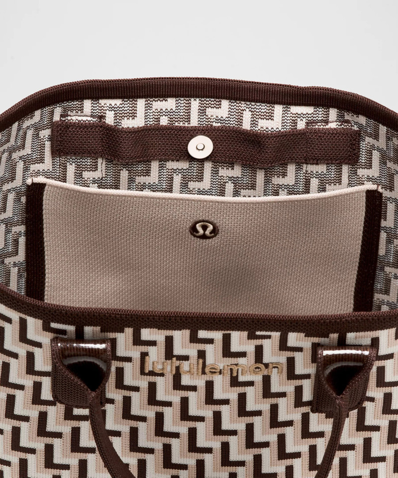 Classic Knit Small Tote Bag 8L 6