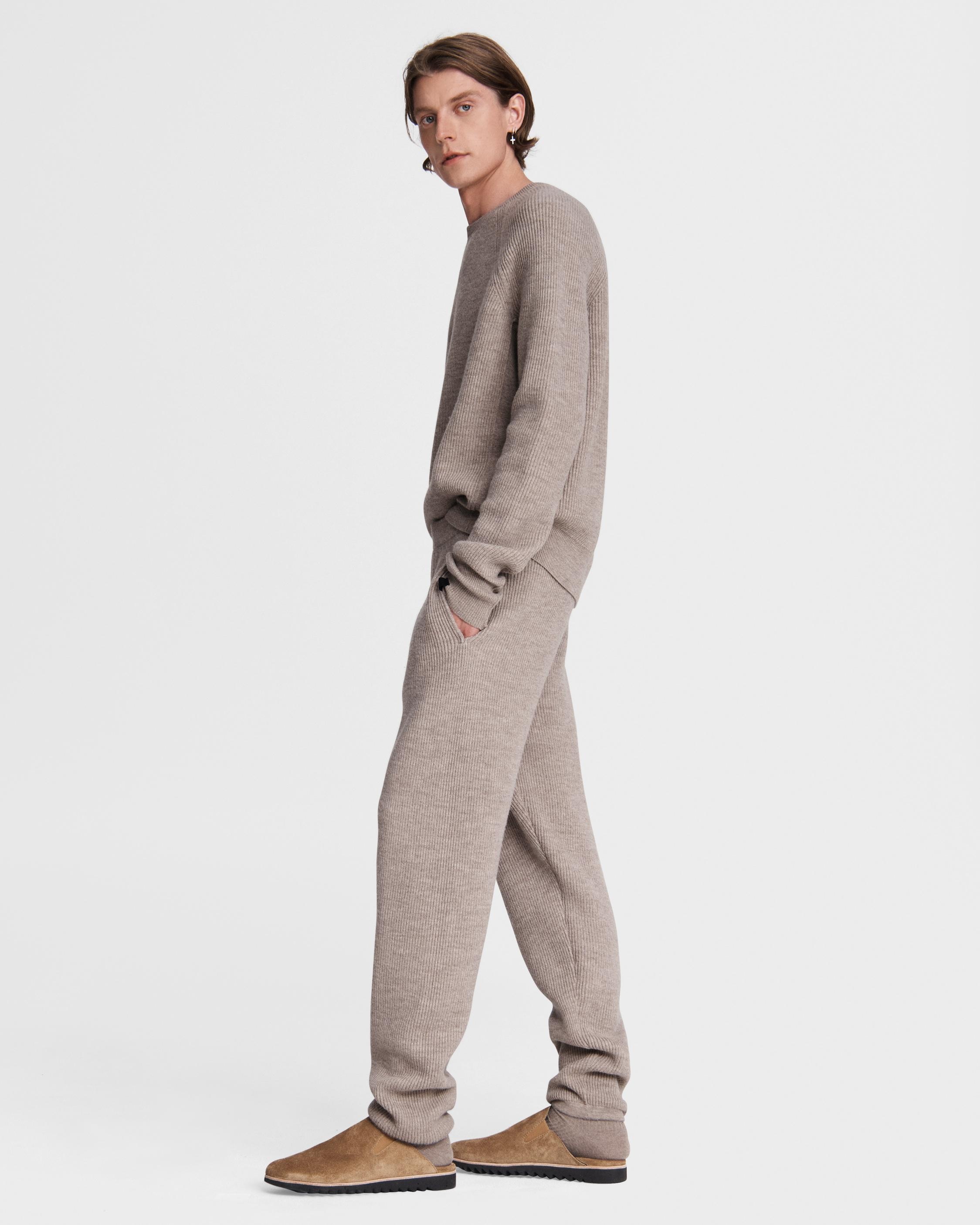 Undyed Wool Sweatpant
Relaxed Fit Pant - 4