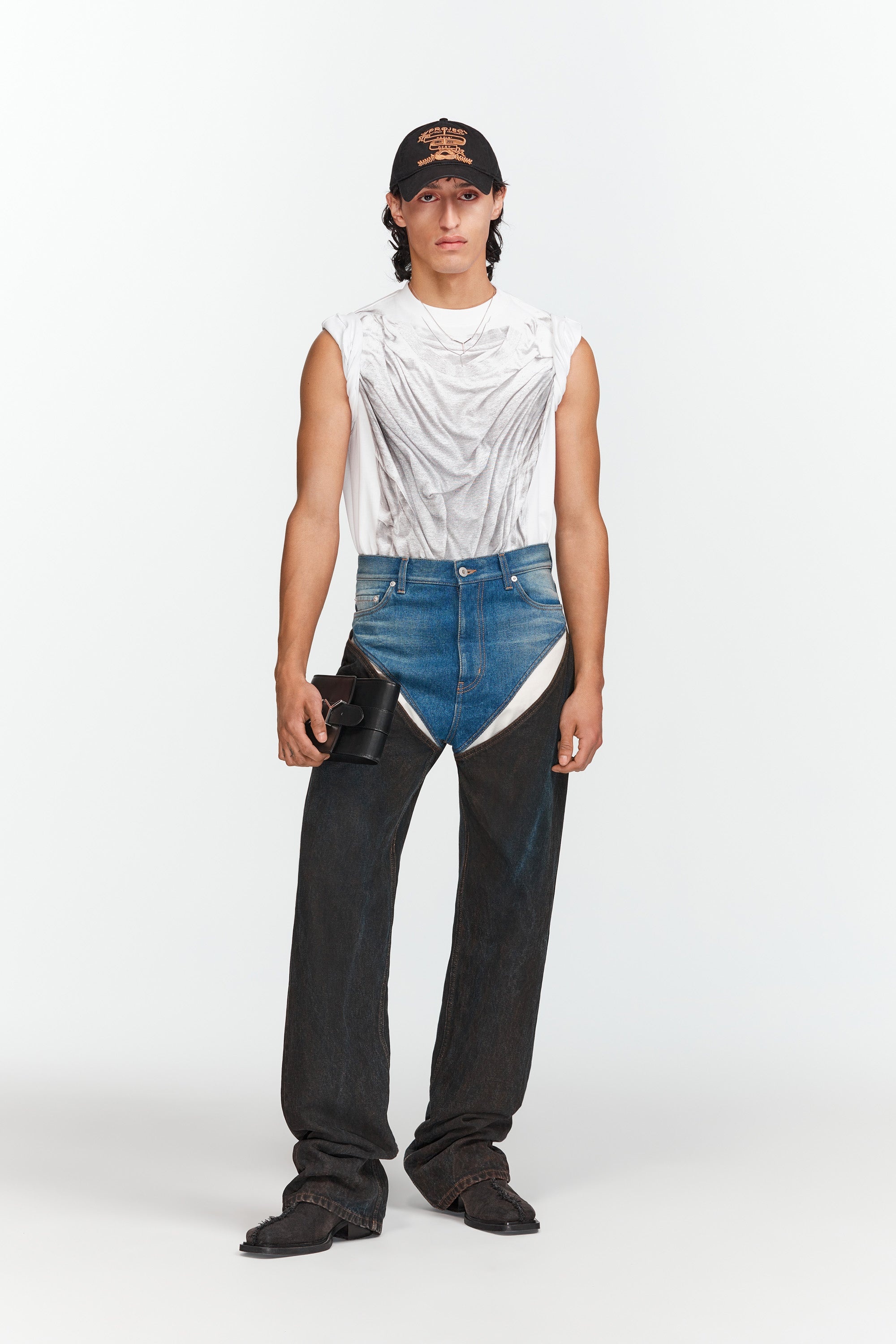 Cut Out Jeans - 3