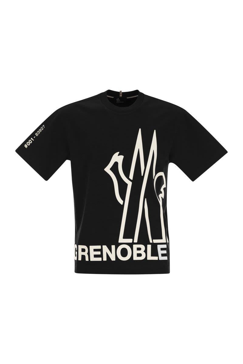 ＜Moncler Grenoble ＞Tシャツ J20978C0000183927 Moncler Grenoble oversized logo t-shirt | BLACK | SEVENSTORE