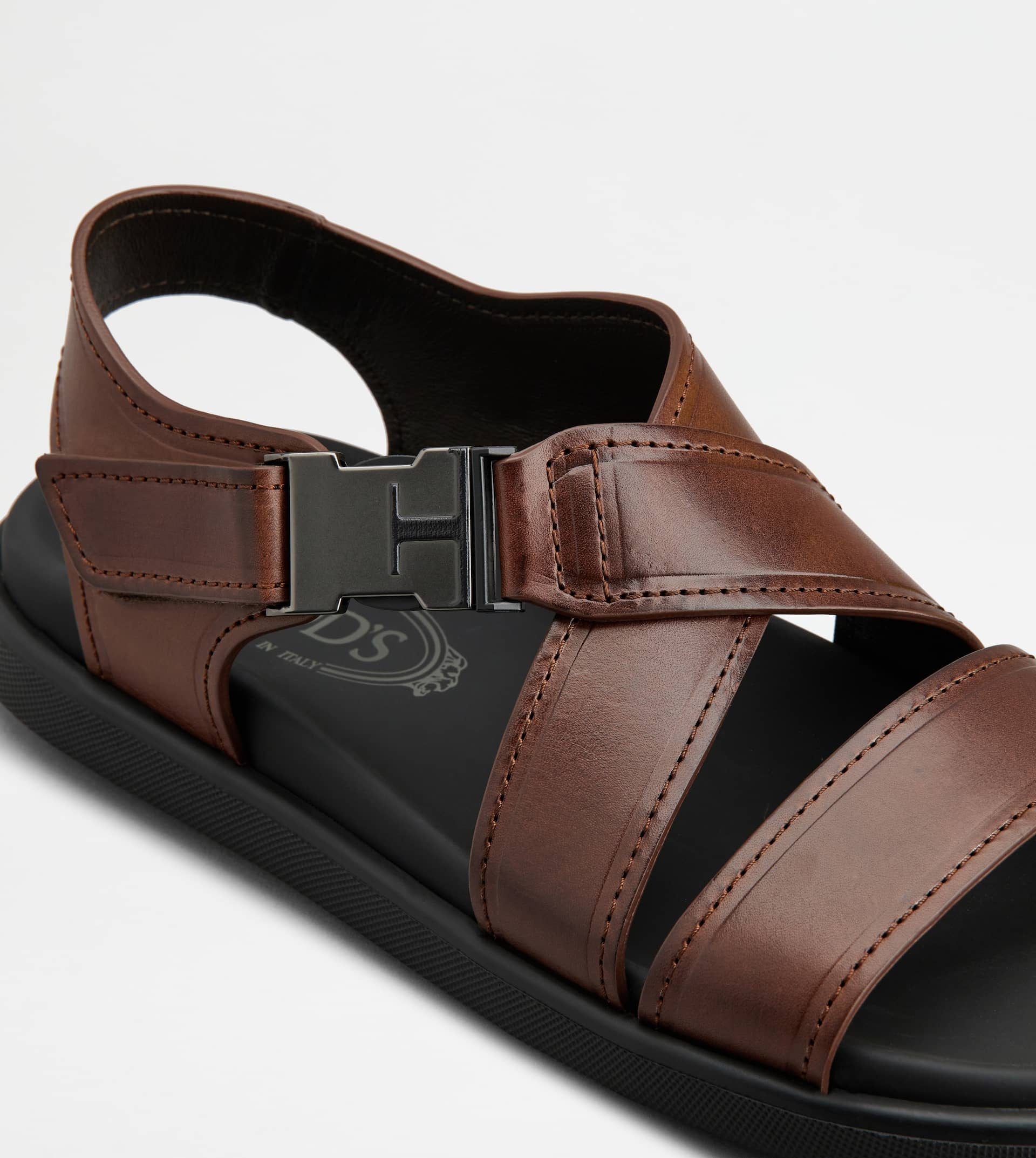 SANDALS IN LEATHER - BROWN - 4