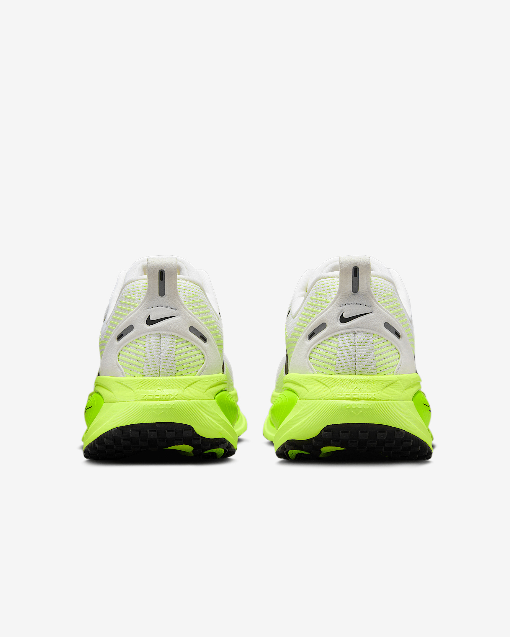 Nike Vomero 18 Women's Road Running Shoes - 6