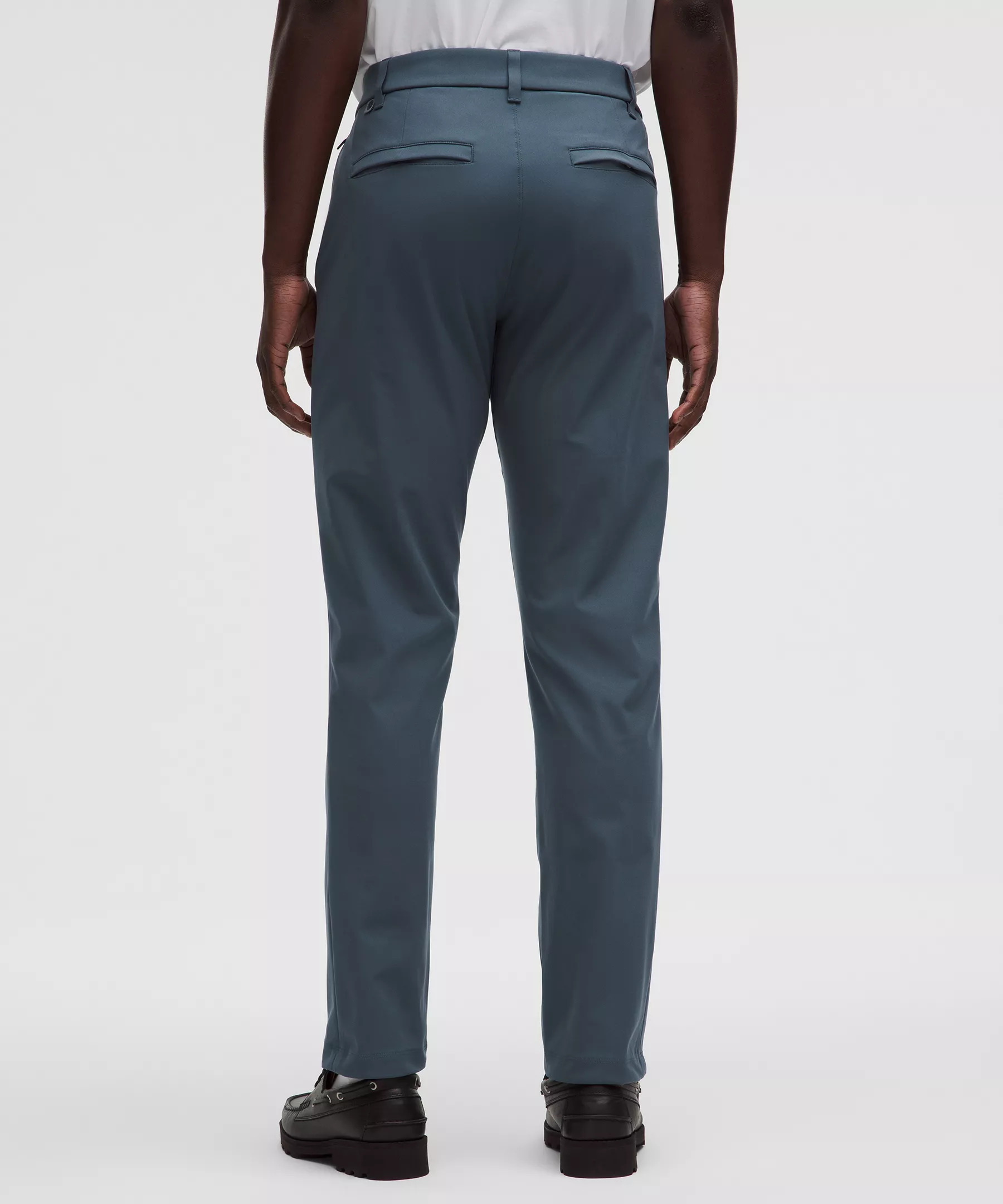 Commission Classic-Fit Pant 32L - 3