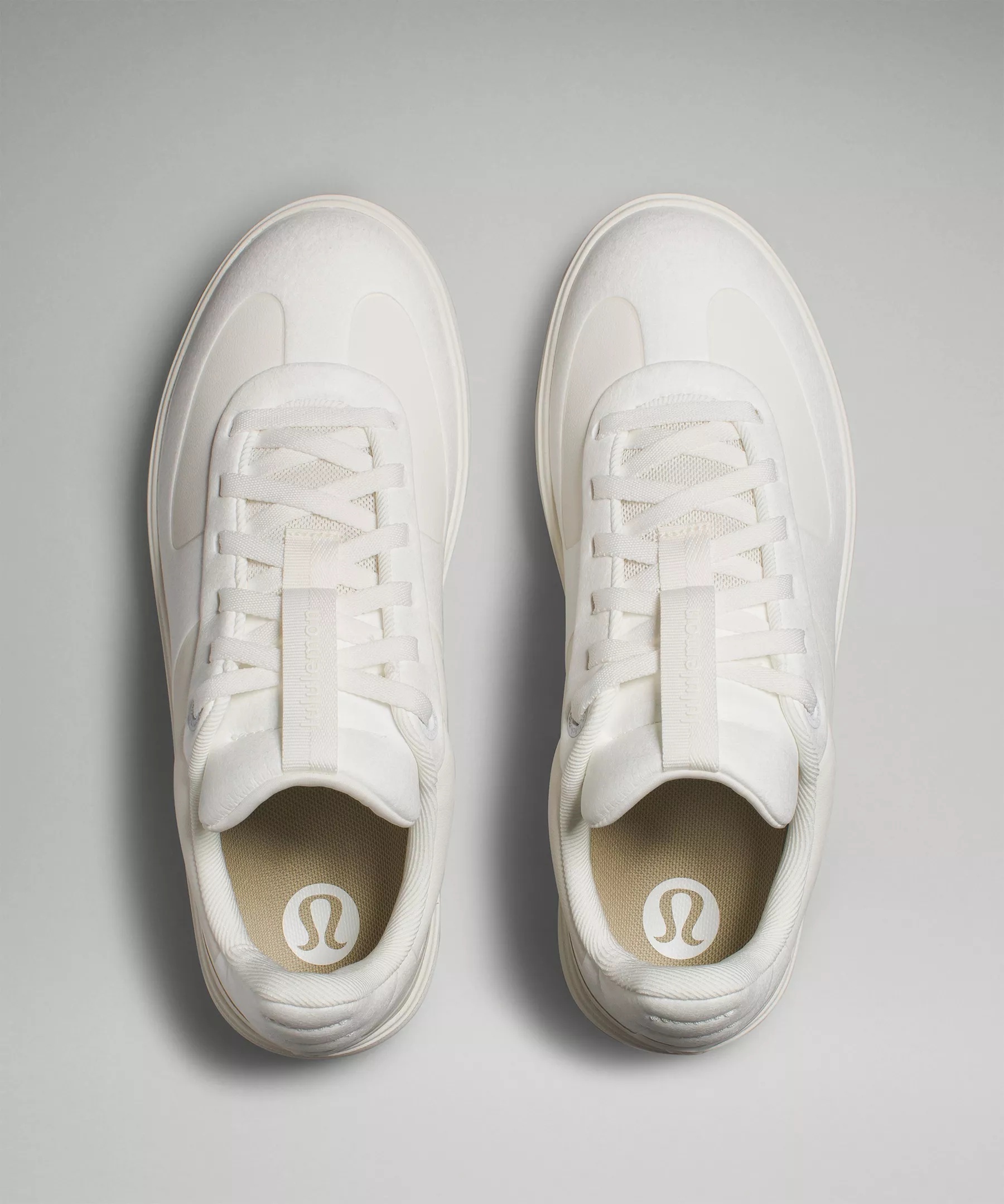 cityverse Women's Sneaker - 6
