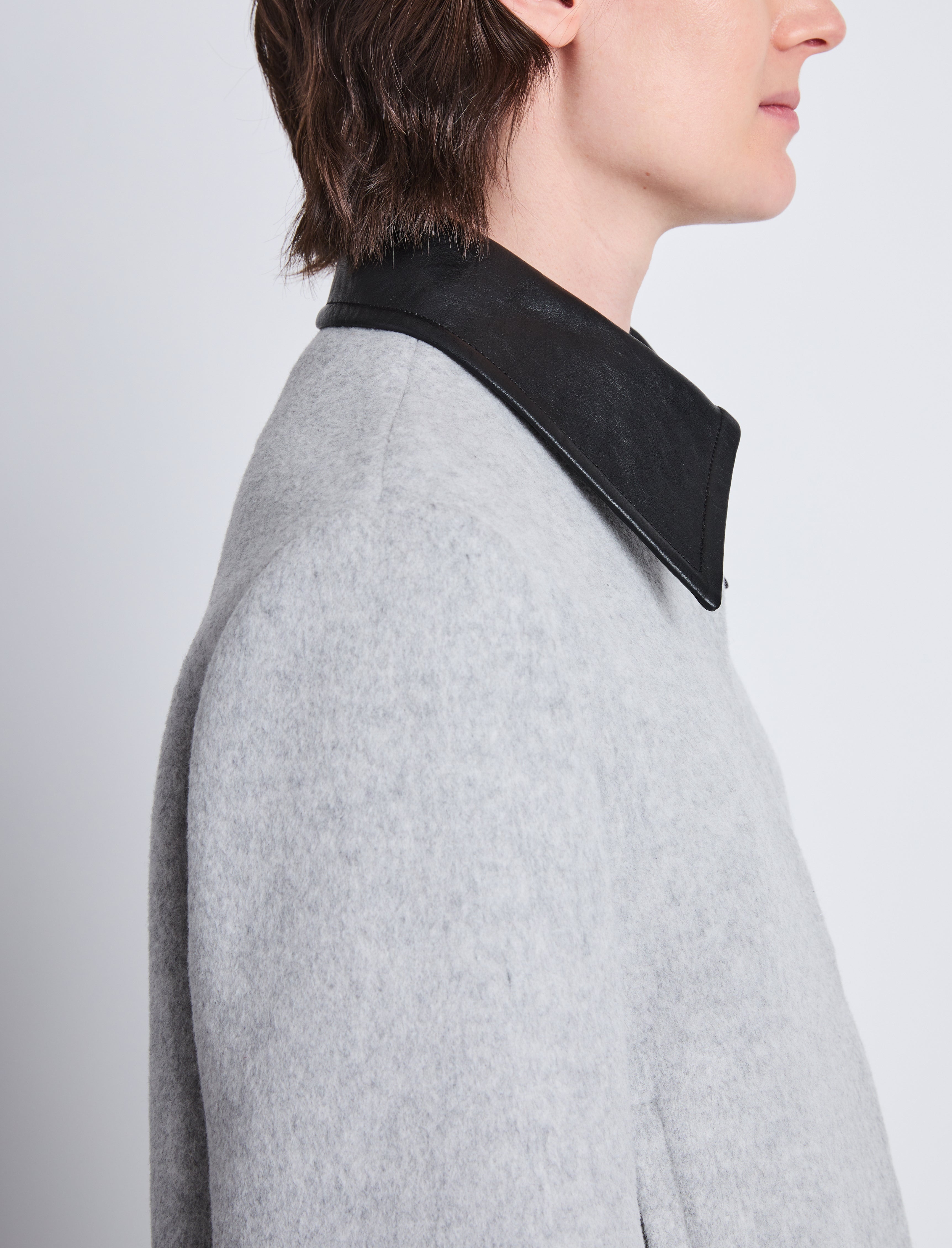 Bridget Cropped Jacket With Leather Collar in Wool - 6