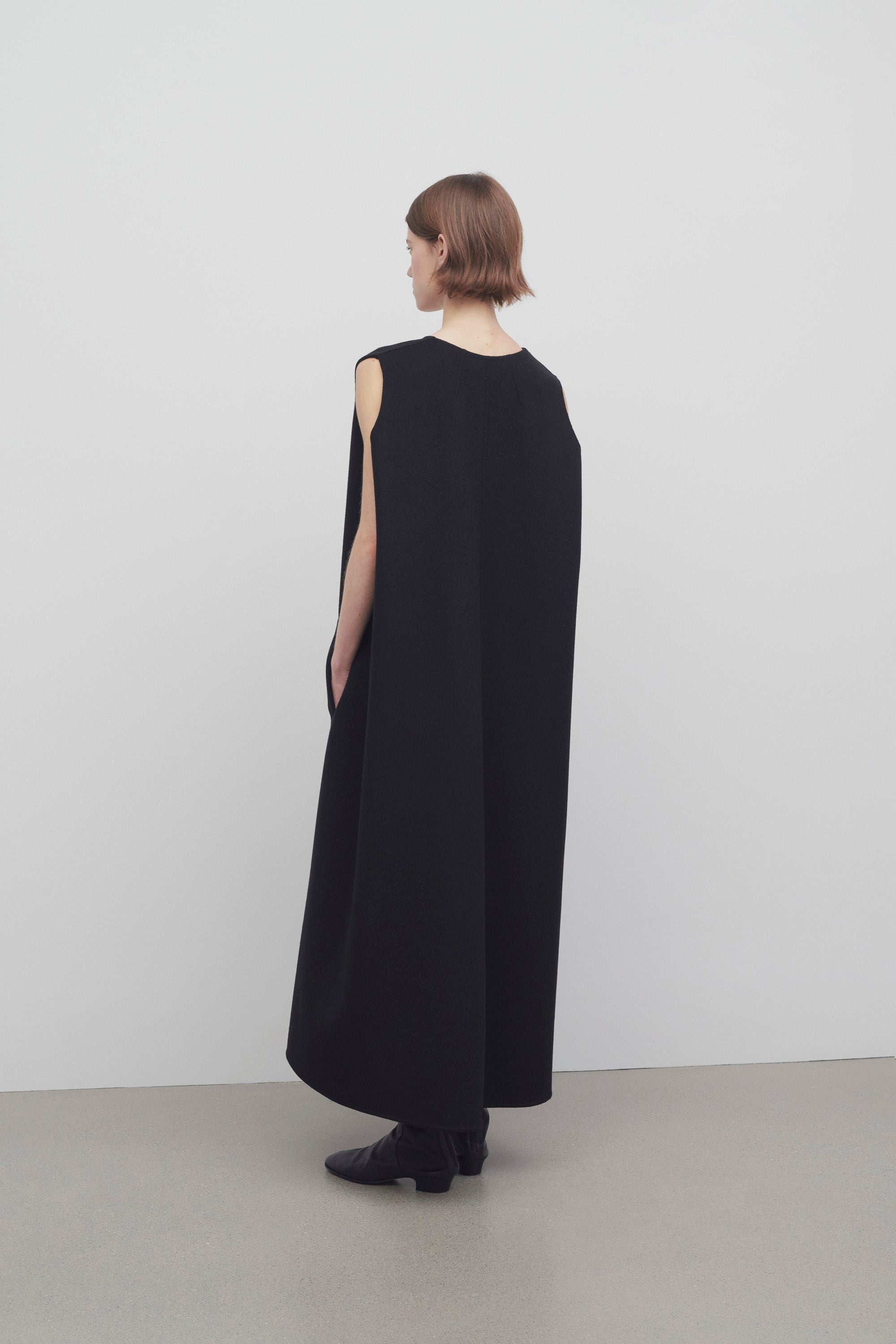Bardot Dress in Cashmere - 5