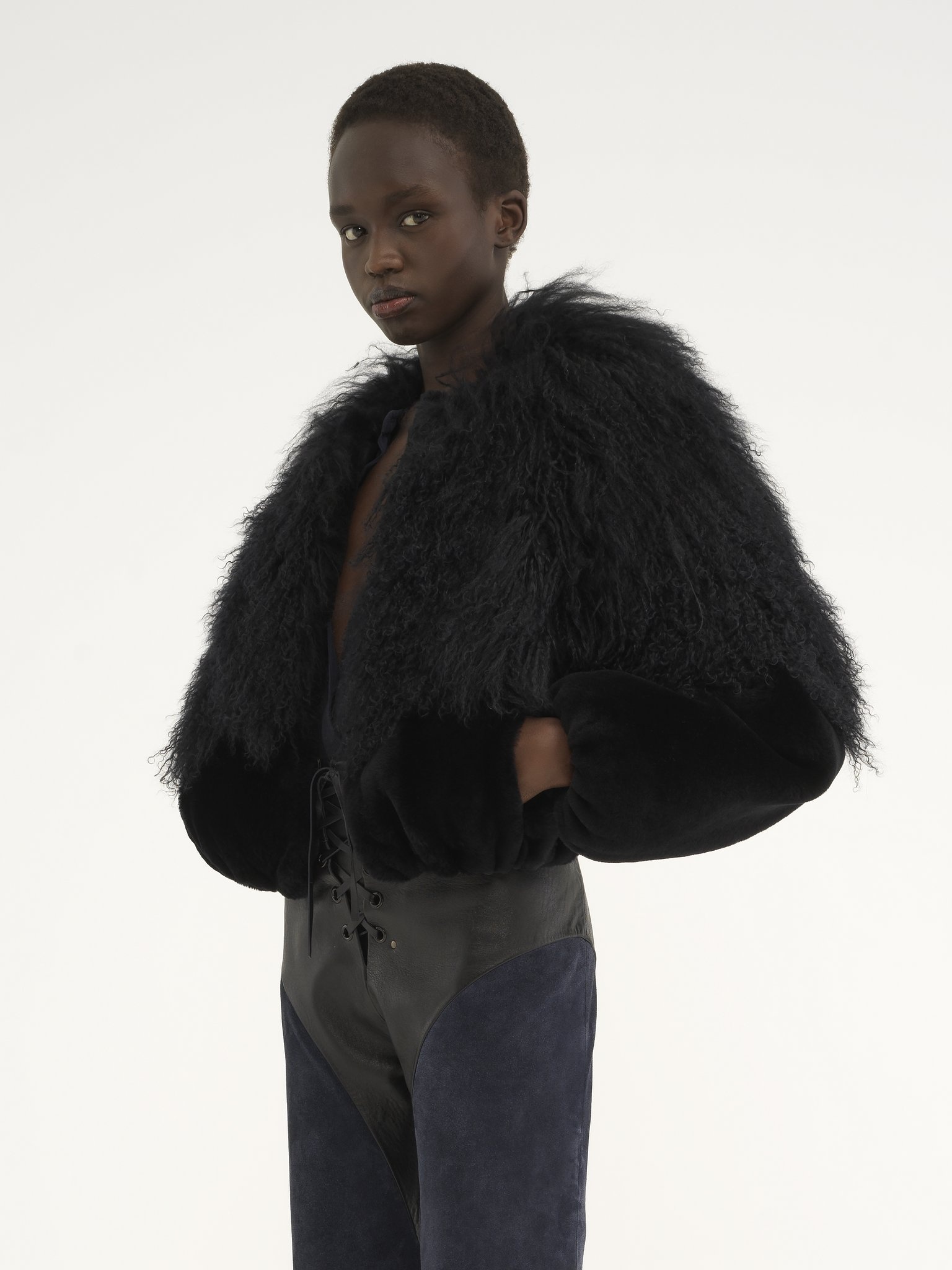 CROPPED BLOUSON IN SHEARLING - 4