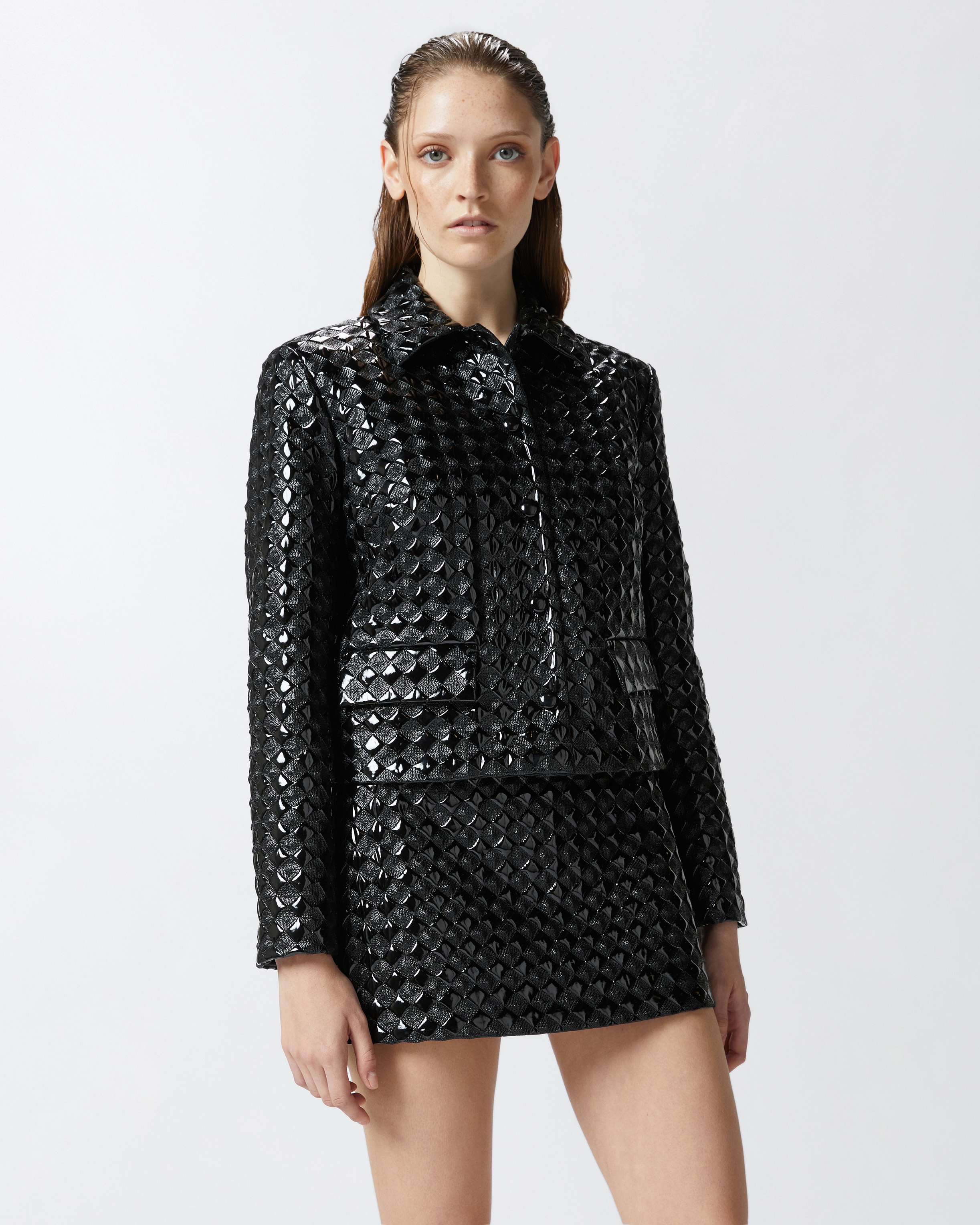 PINKO SHORT QUILTED PATENT-EFFECT JACKET | REVERSIBLE