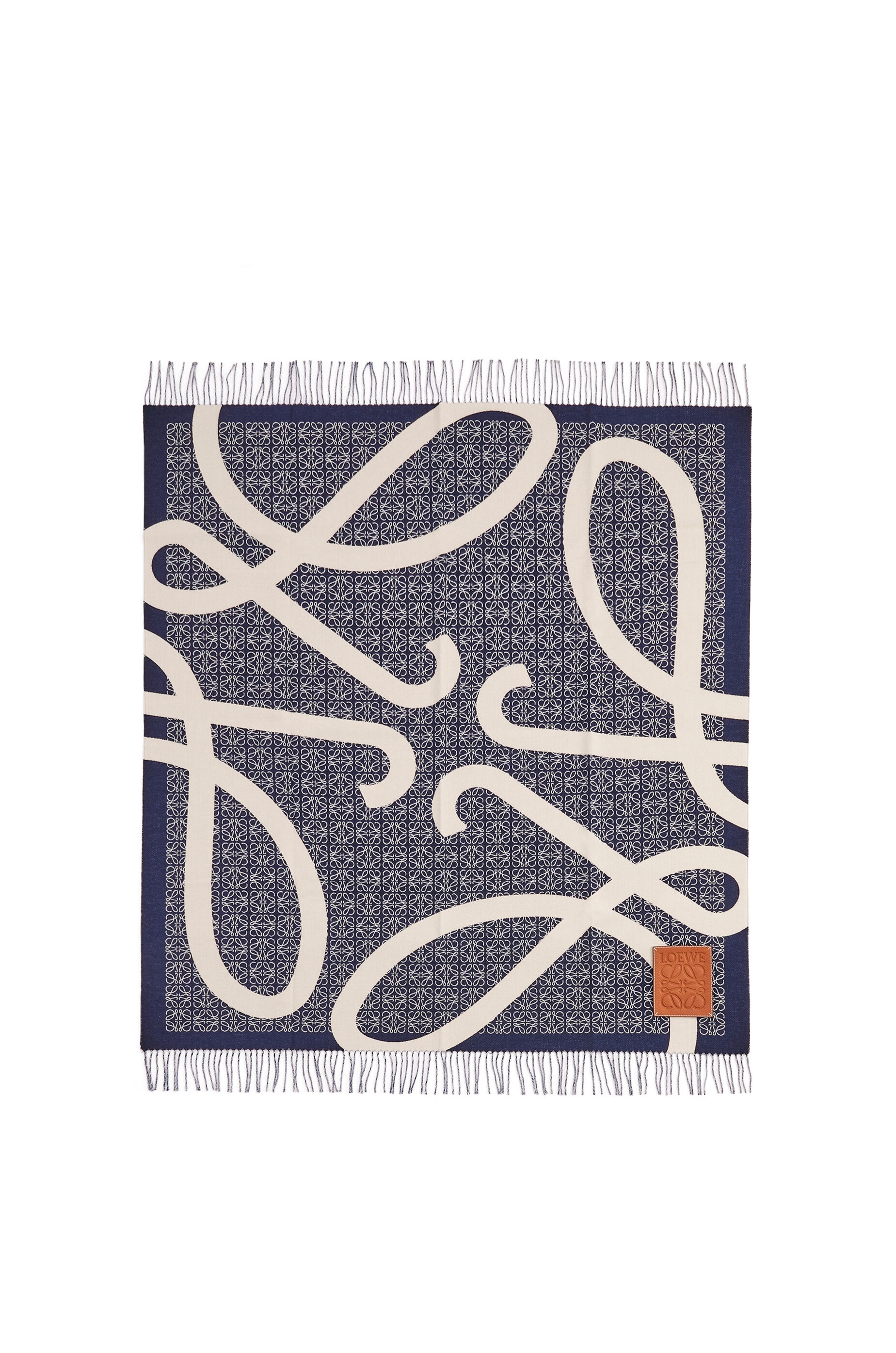 Anagram blanket in wool - 2