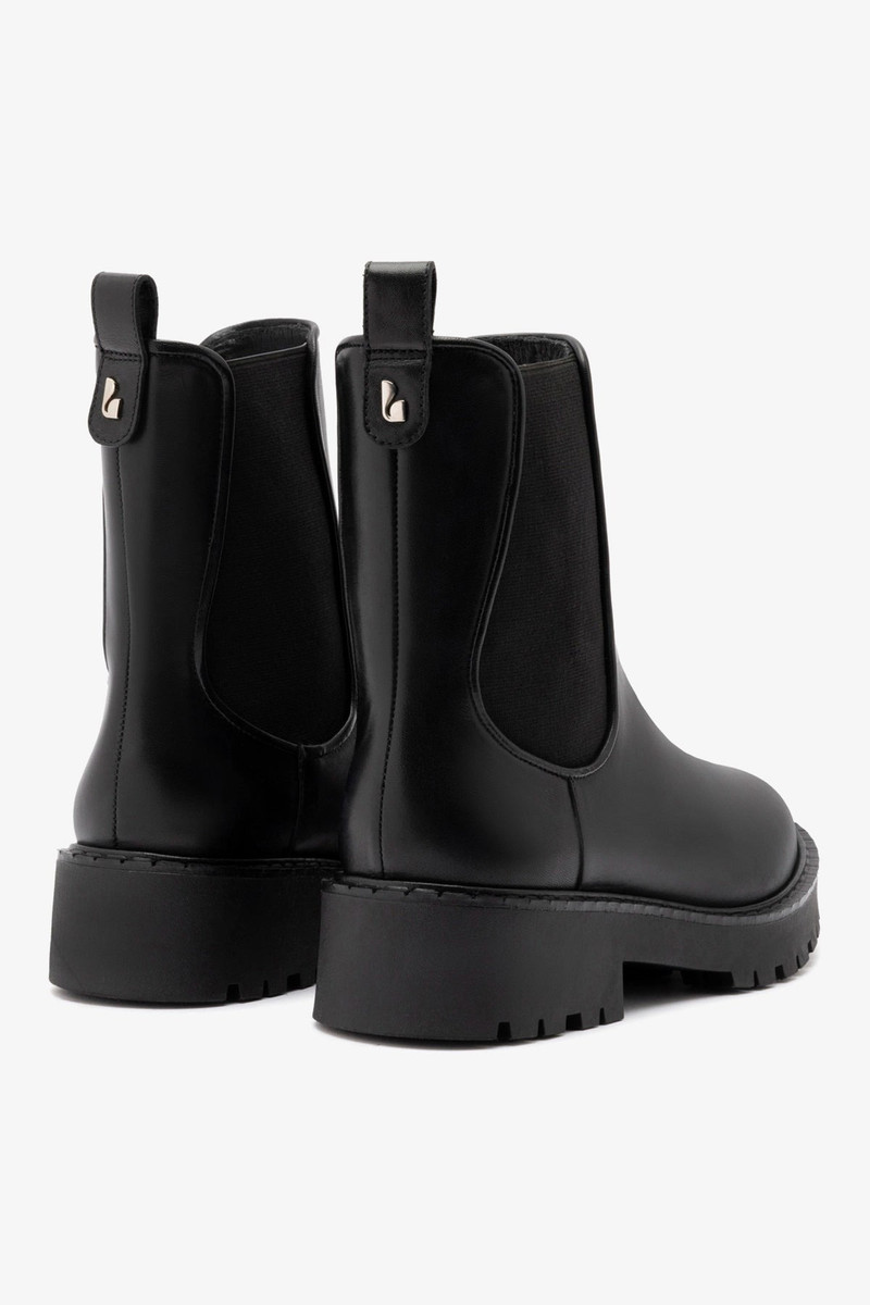 Sancha Boot In Black Leather 7