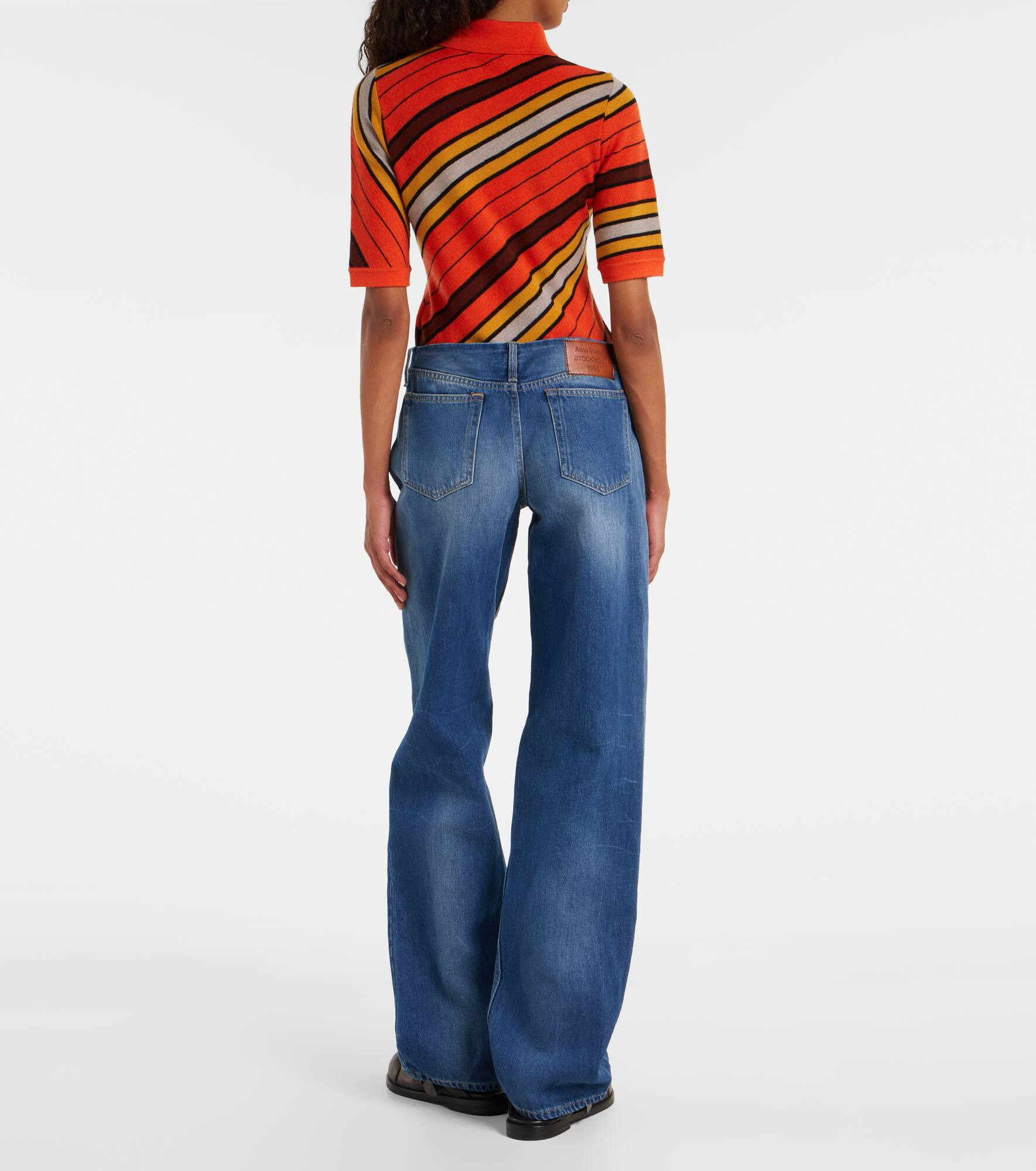 Low-rise wide-leg jeans - 3