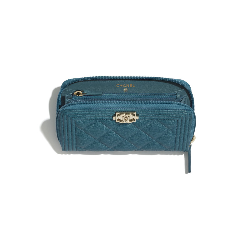 BOY CHANEL Zipped Wallet 3