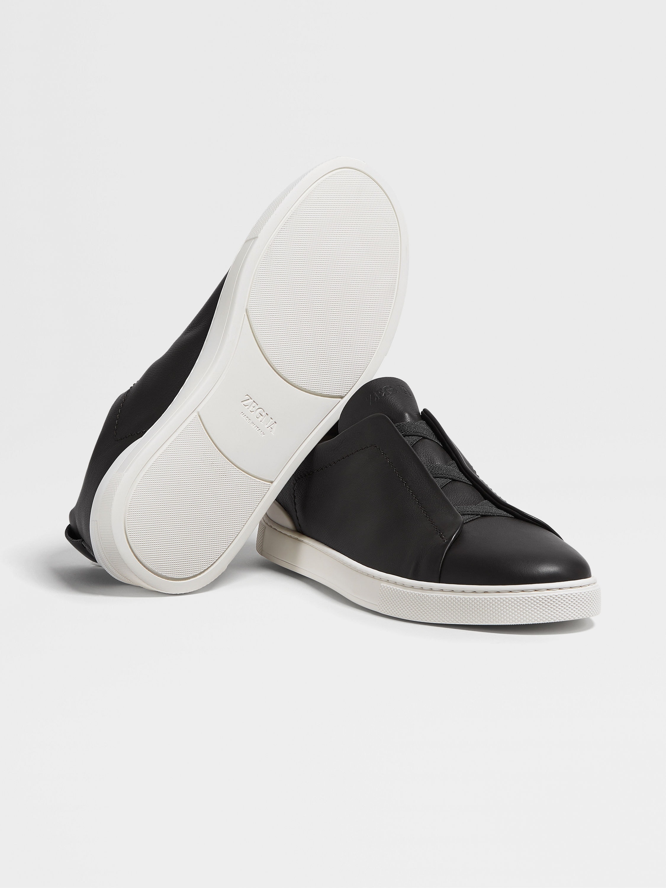 BLACK TRIPLE STITCH™ SECONDSKIN SNEAKERS - 5