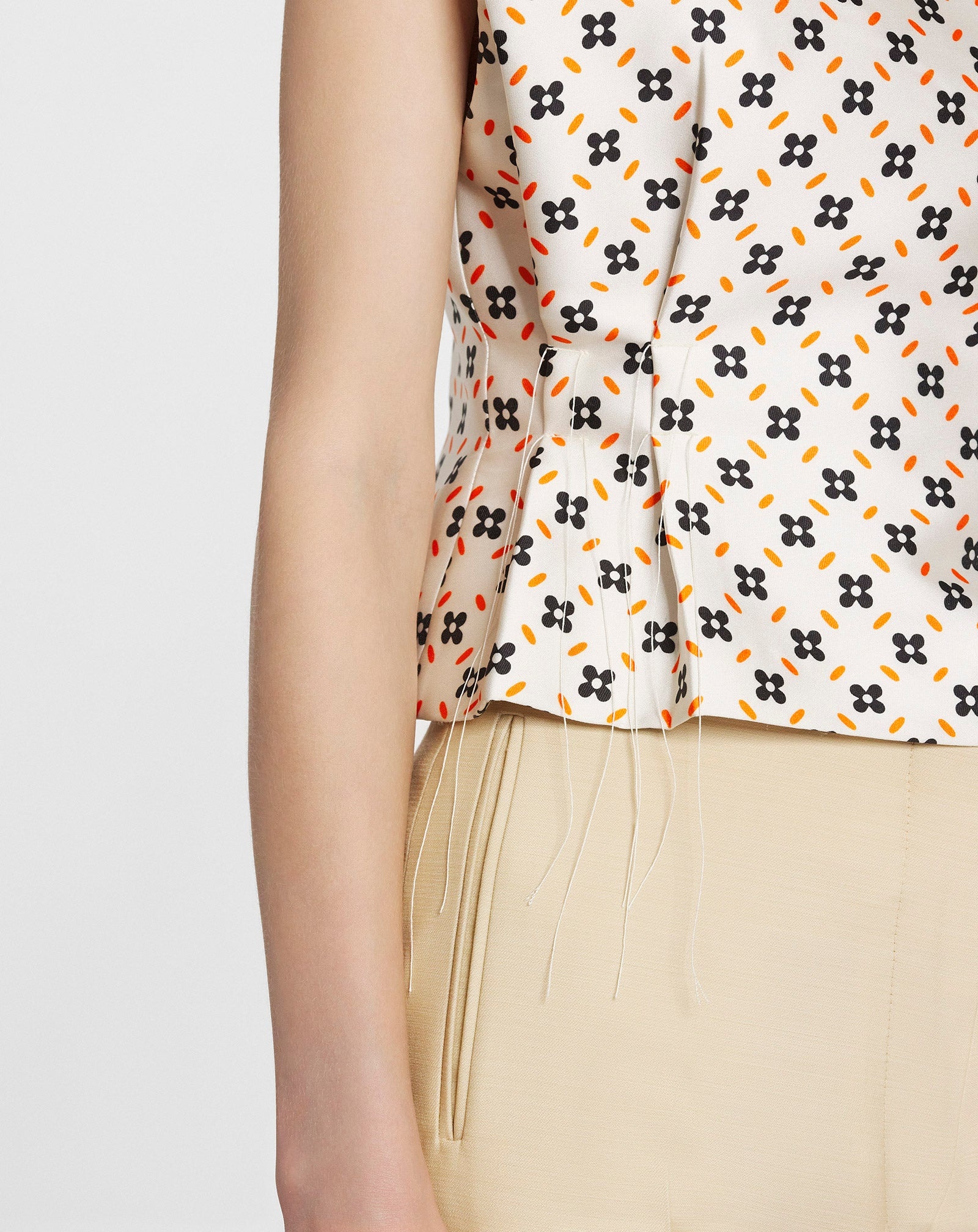 PRINTED FLORAL SLEEVELESS TOP - 5