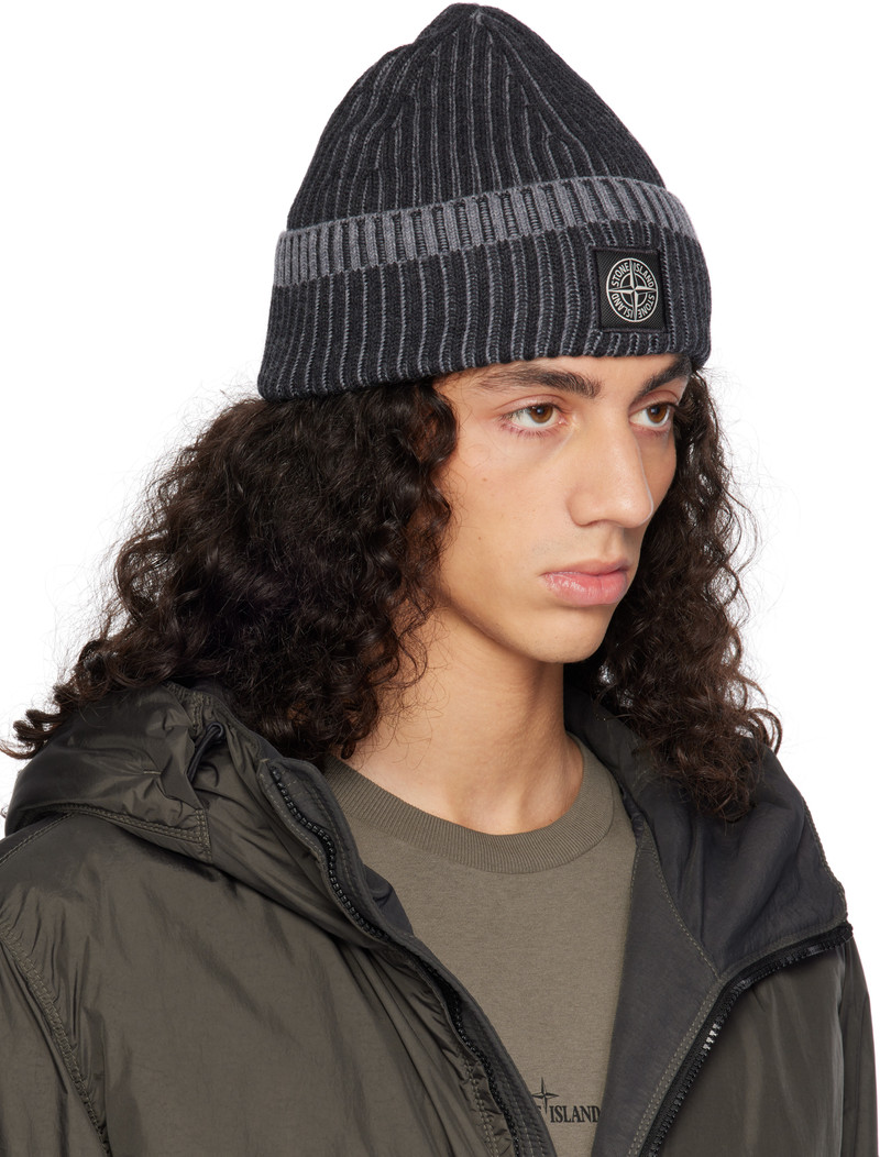 Stone Island Gray Contrast Knitted Badge Beanie outlook