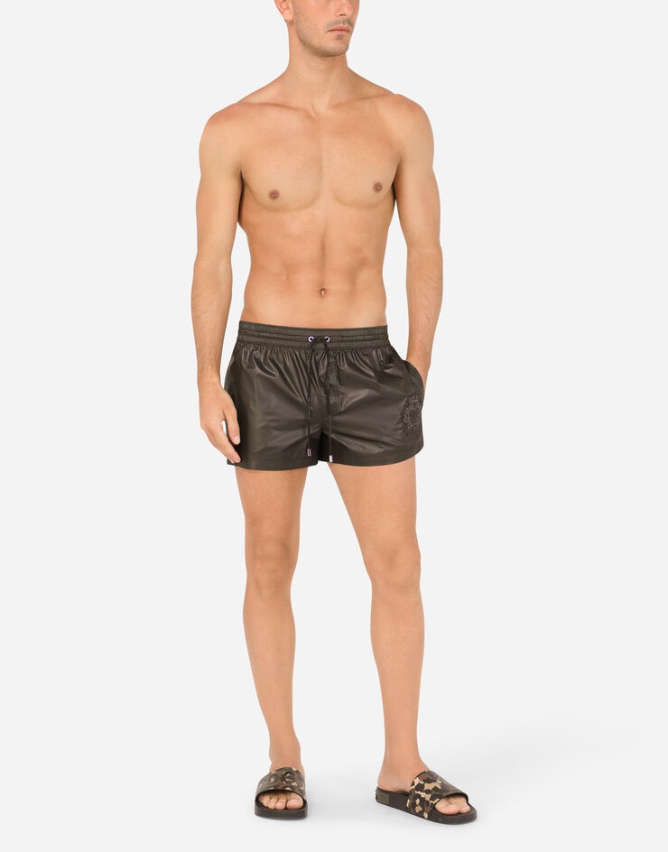 Short swim trunks with heraldic patch - 2