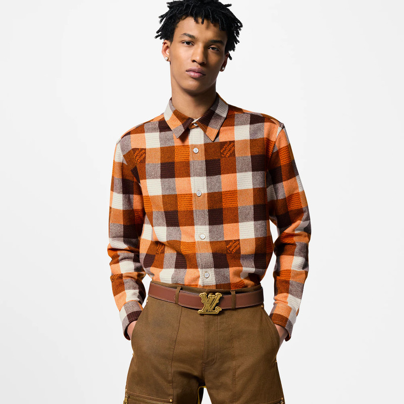 Button-Down Long-Sleeved Flannel Shirt 2