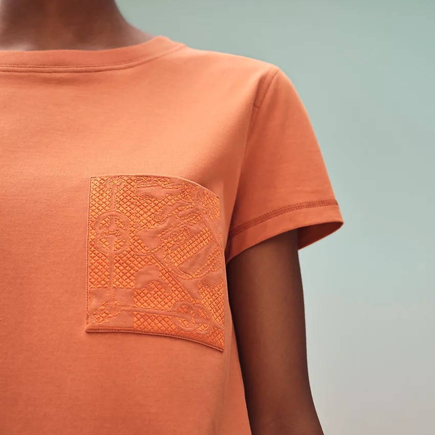 Straight embroidered pocket dress - 3
