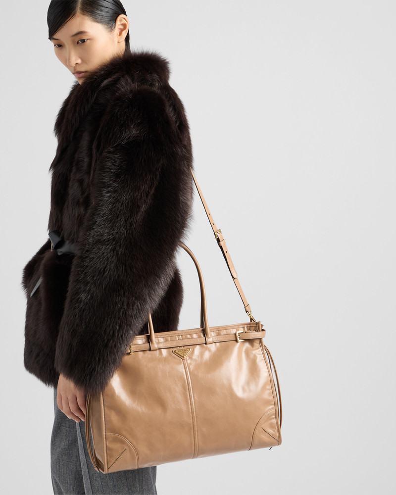 Large leather handbag 8