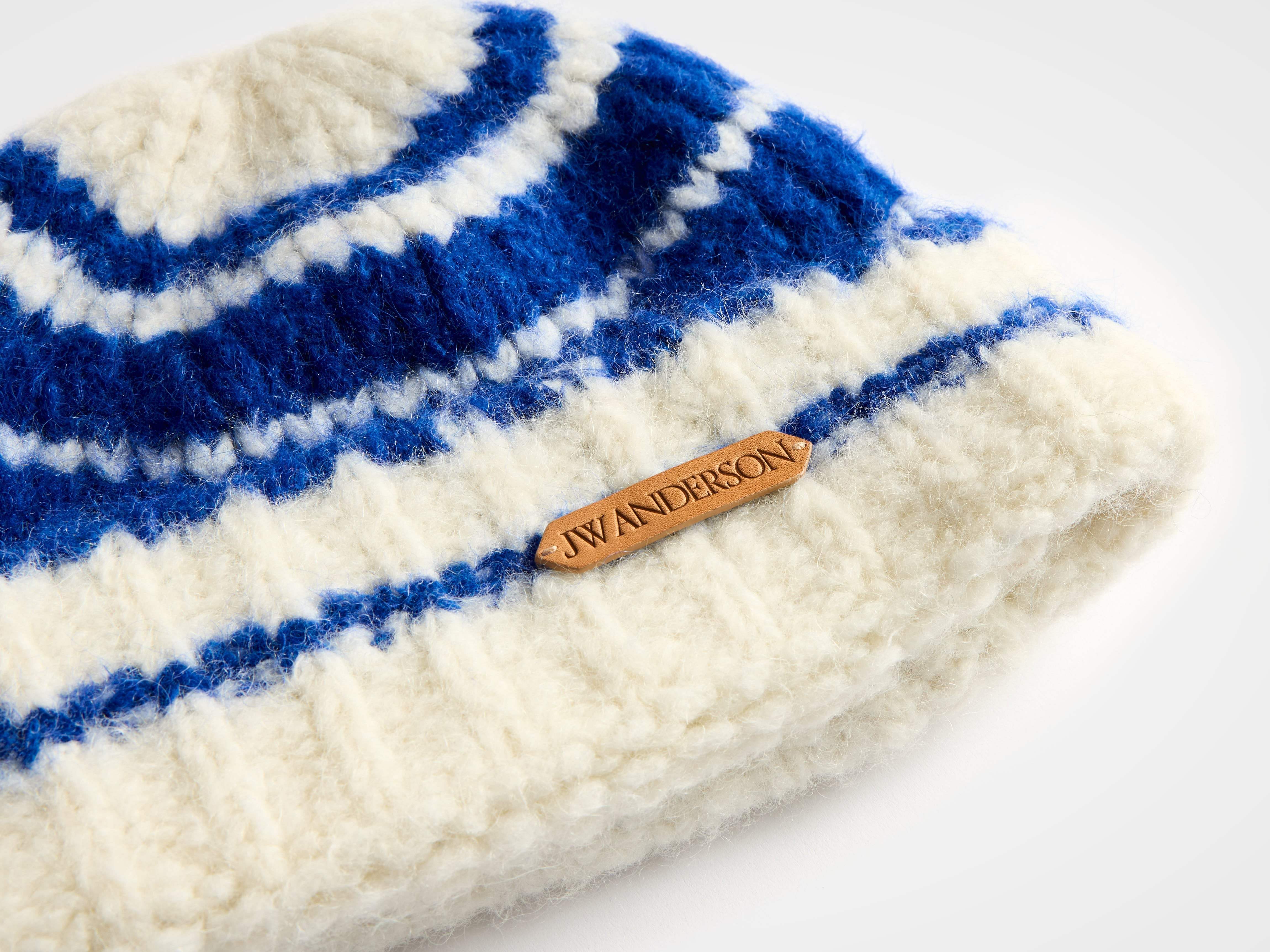 STRIPED BEANIE HAT IN ROYAL BLUE - 7