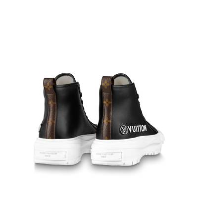 Louis Vuitton Lv Squad Sneaker Boot outlook