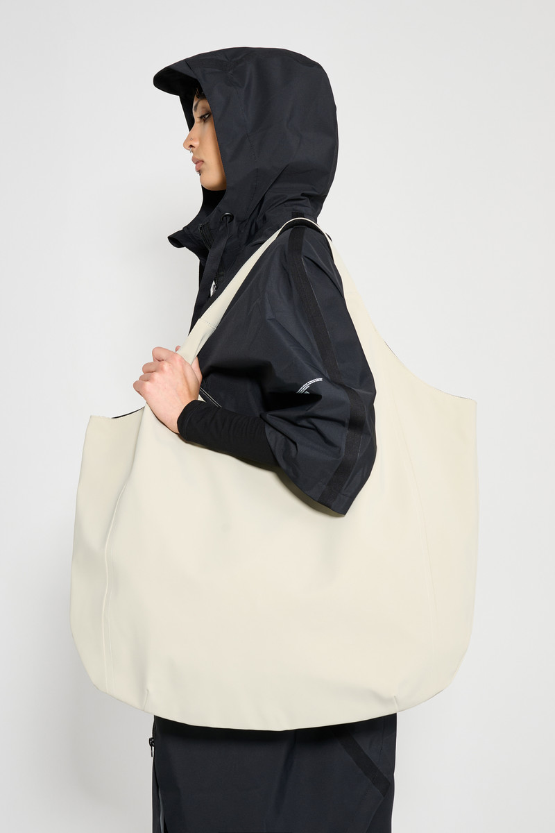 Stutterheim Svea Puffer Bag Matte Pelican outlook