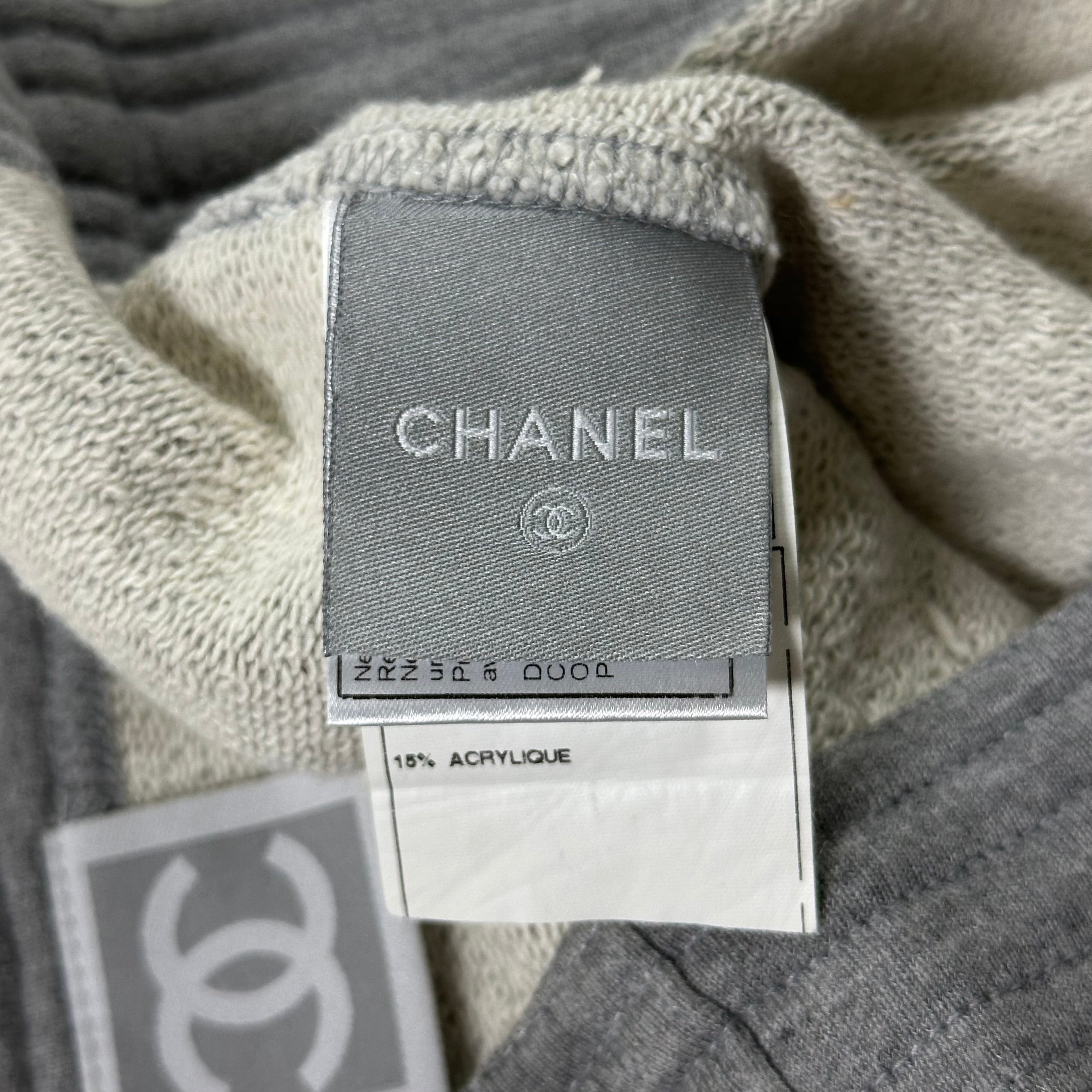 CHANEL Sport Spring Summer 2005 Sweat Mini Skirt with Leg Warmers - 7