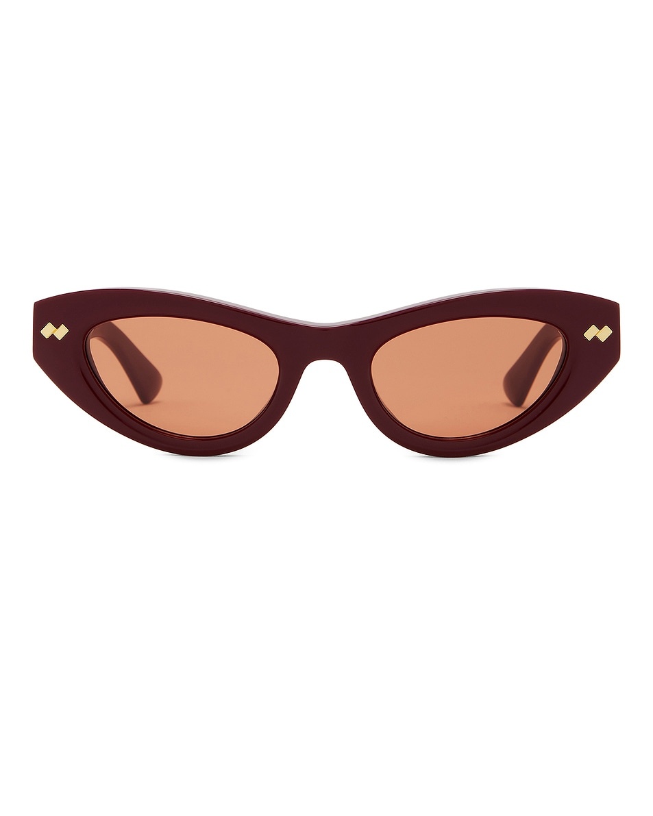 Bold Ribbon Stud Sunglasses - 1